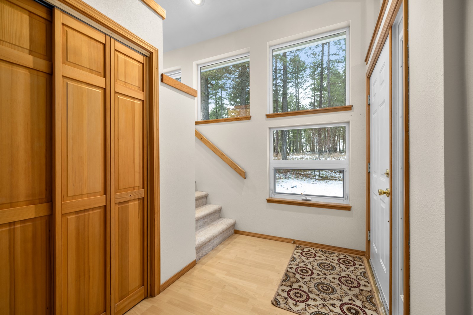 1341 N Prairie View Road Property Photo 7