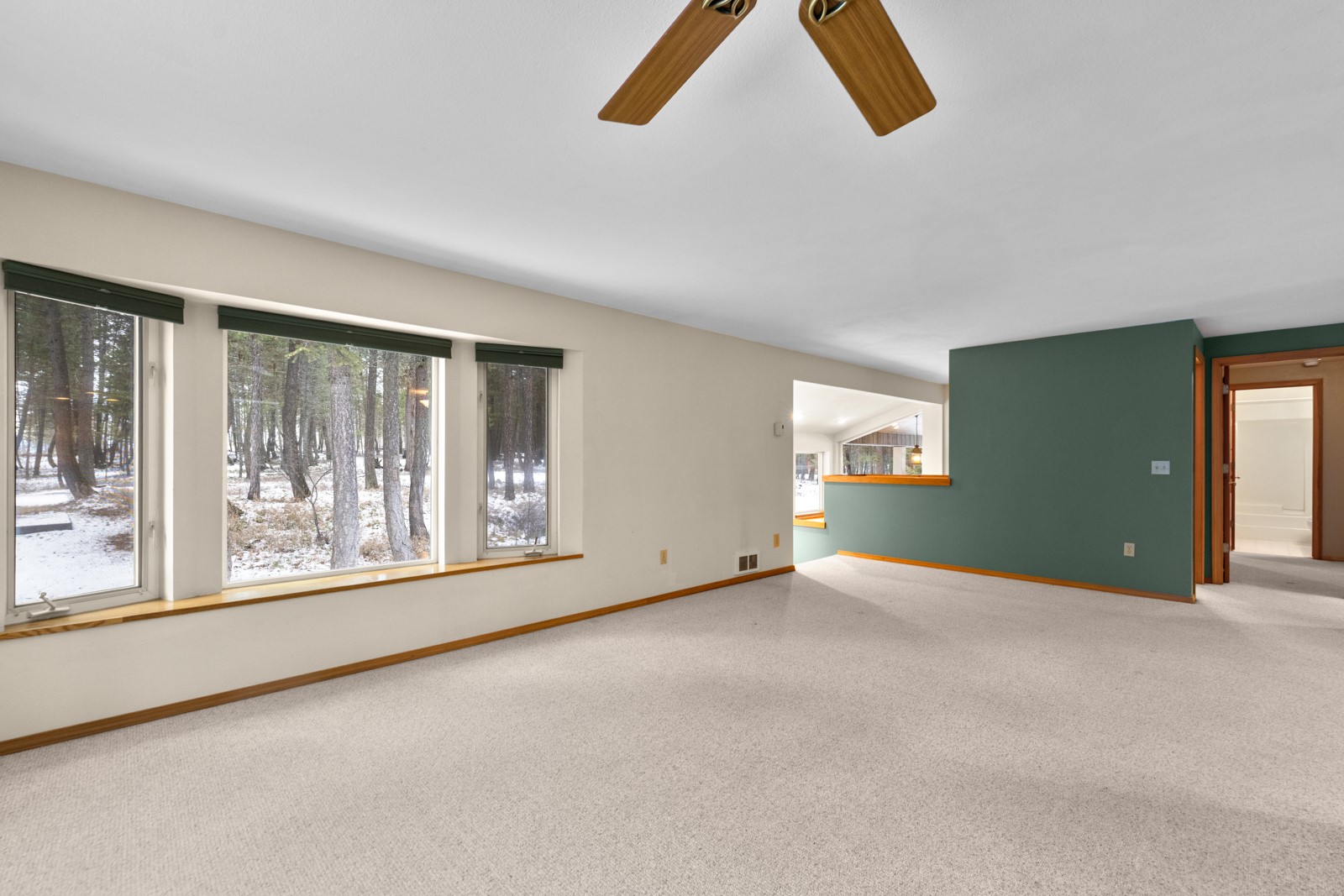 1341 N Prairie View Road Property Photo 10