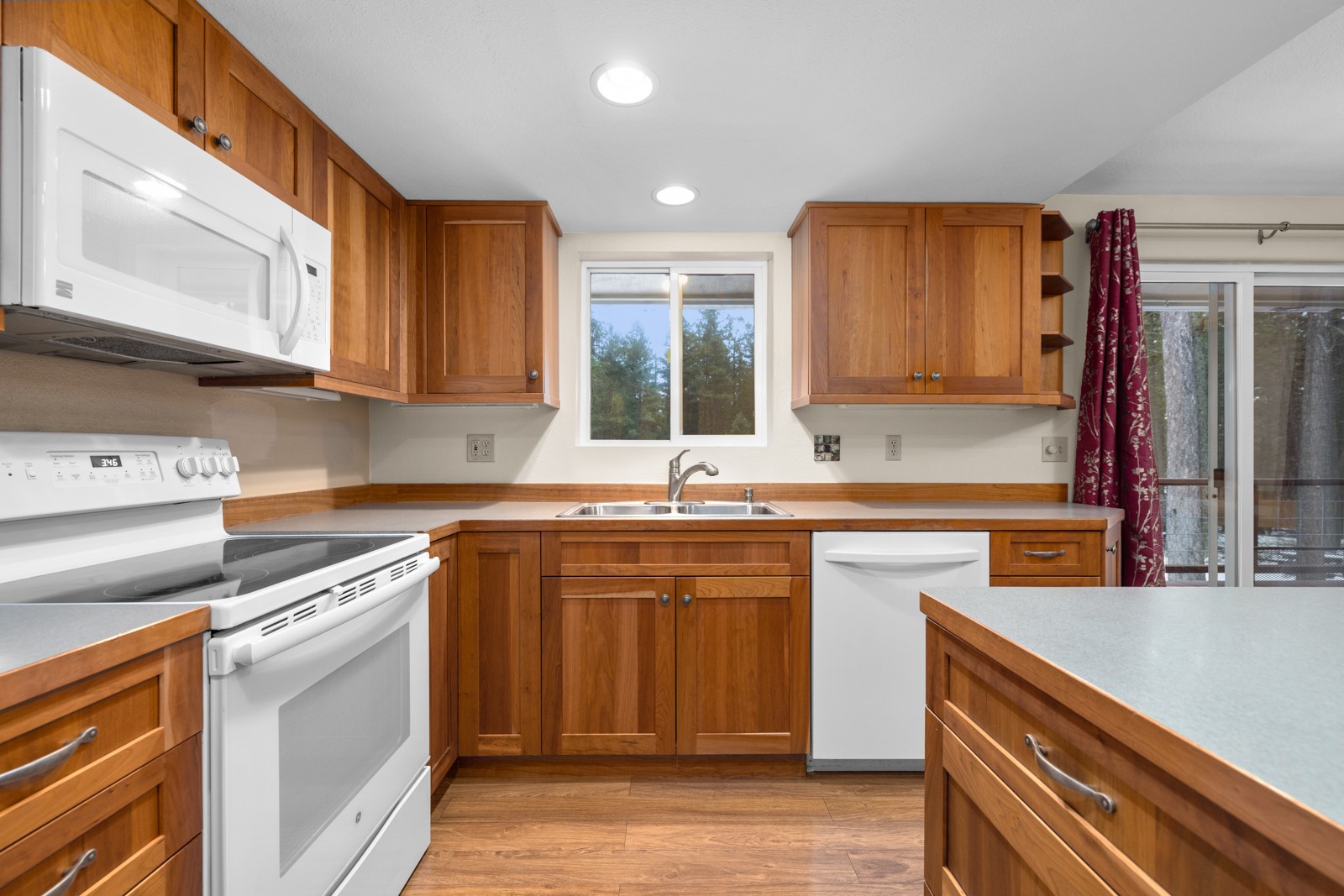 1341 N Prairie View Road Property Photo 13