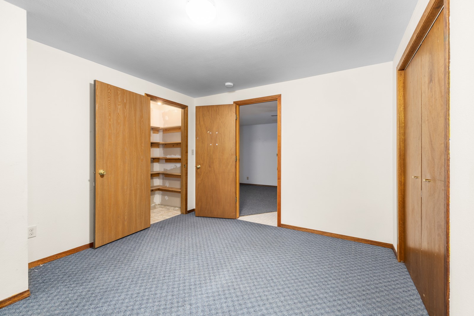 1341 N Prairie View Road Property Photo 38