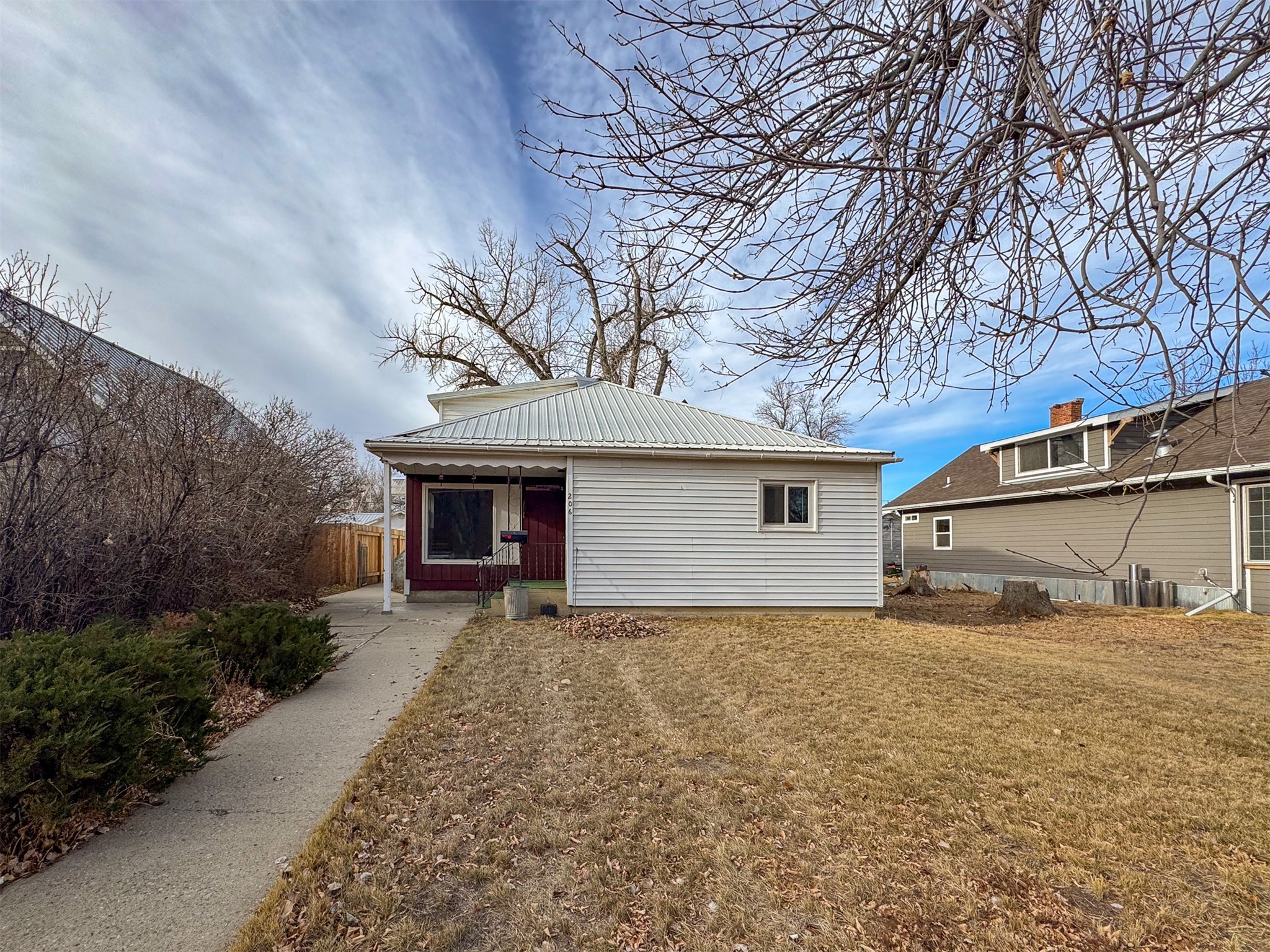206 S Maryland Street Property Photo