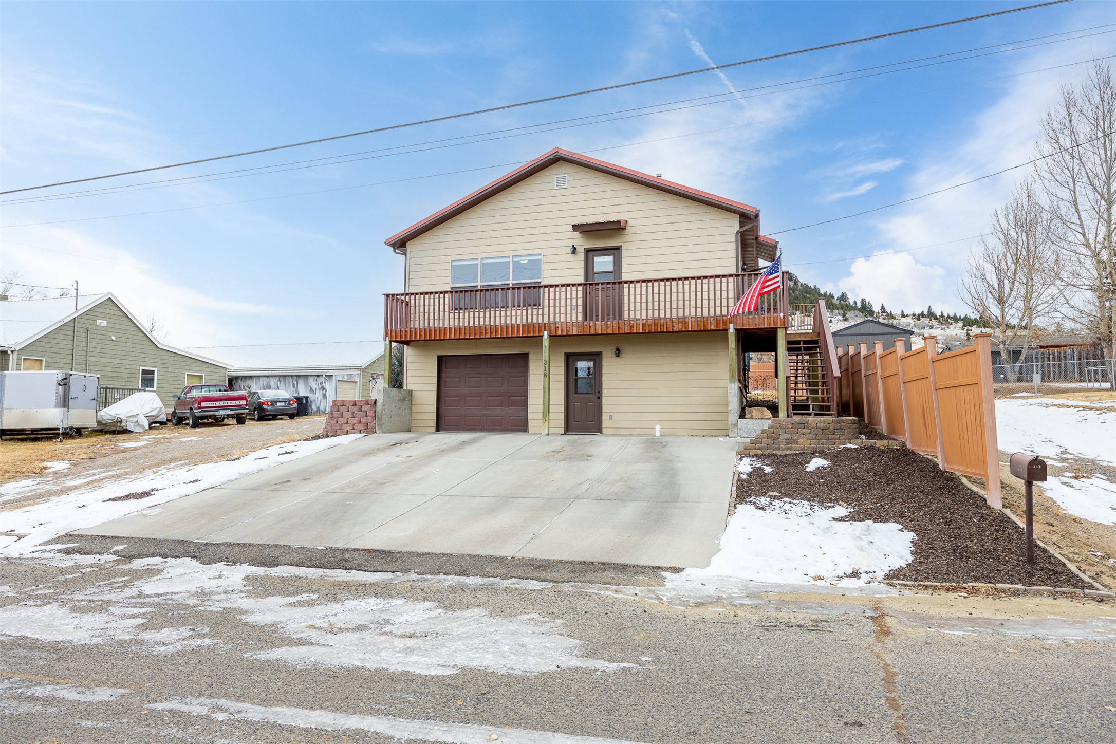 318 Calhoun Street Property Photo 1