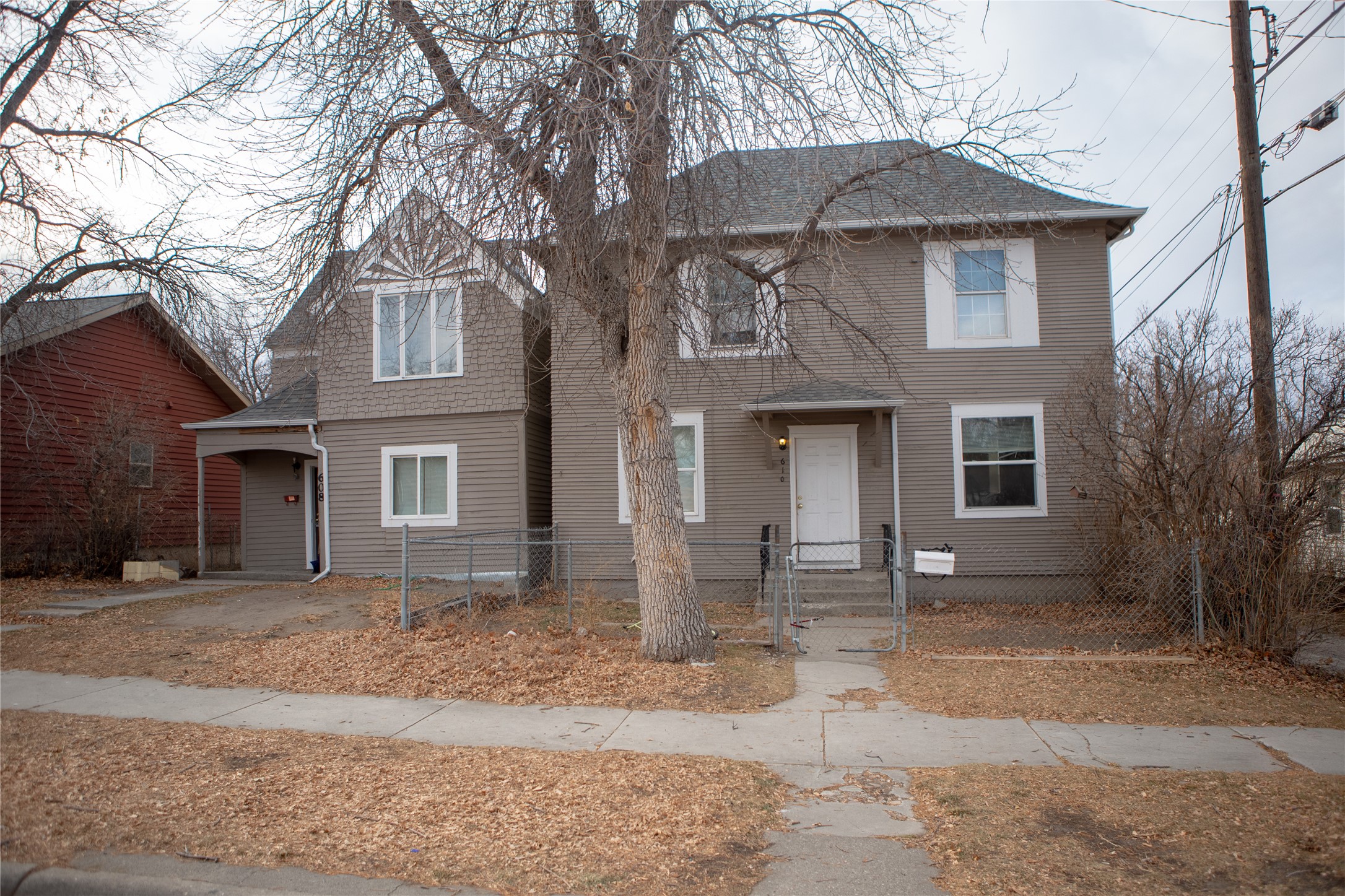608-610 7th Street N Property Photo