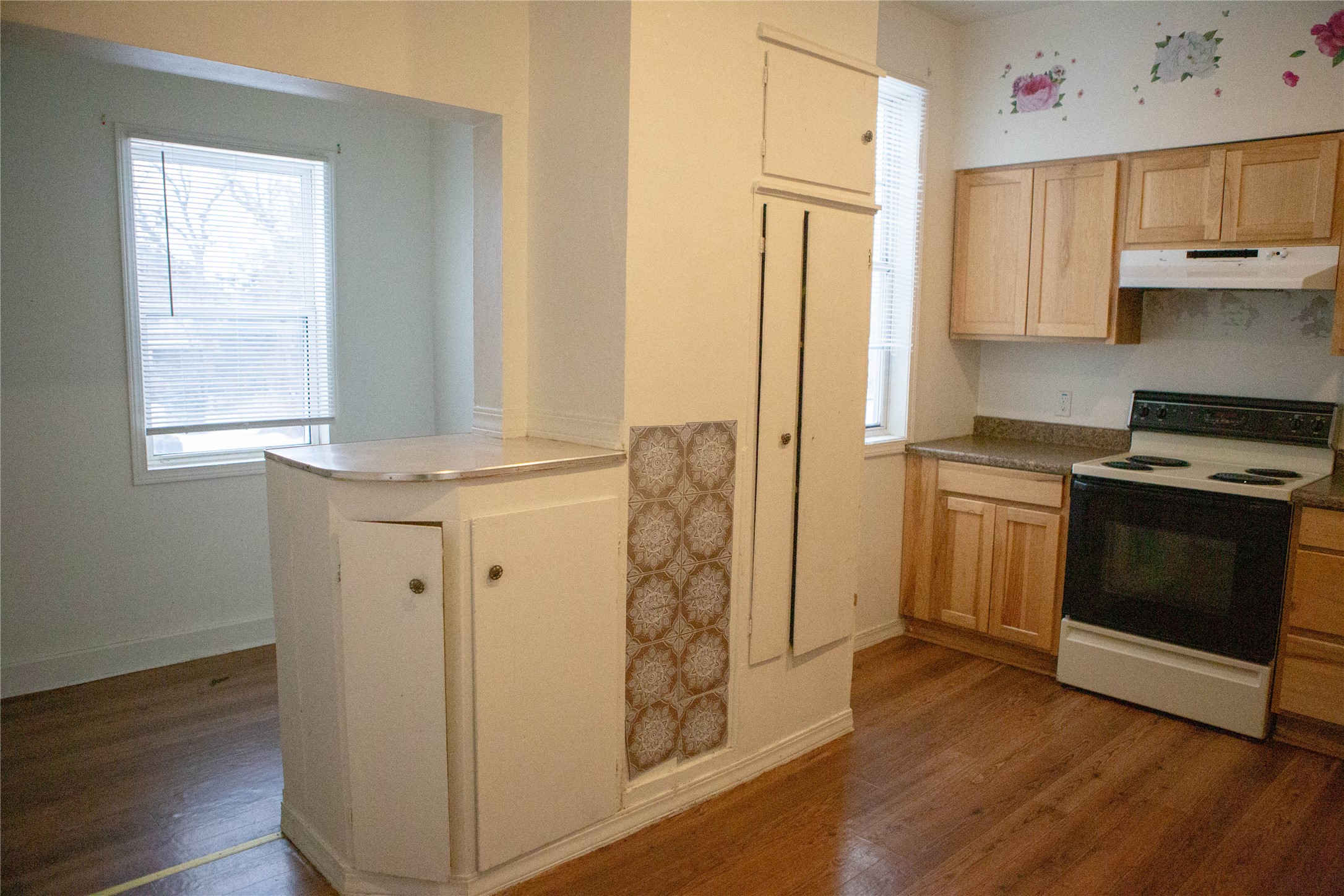608-610 7th Street N Property Photo 32