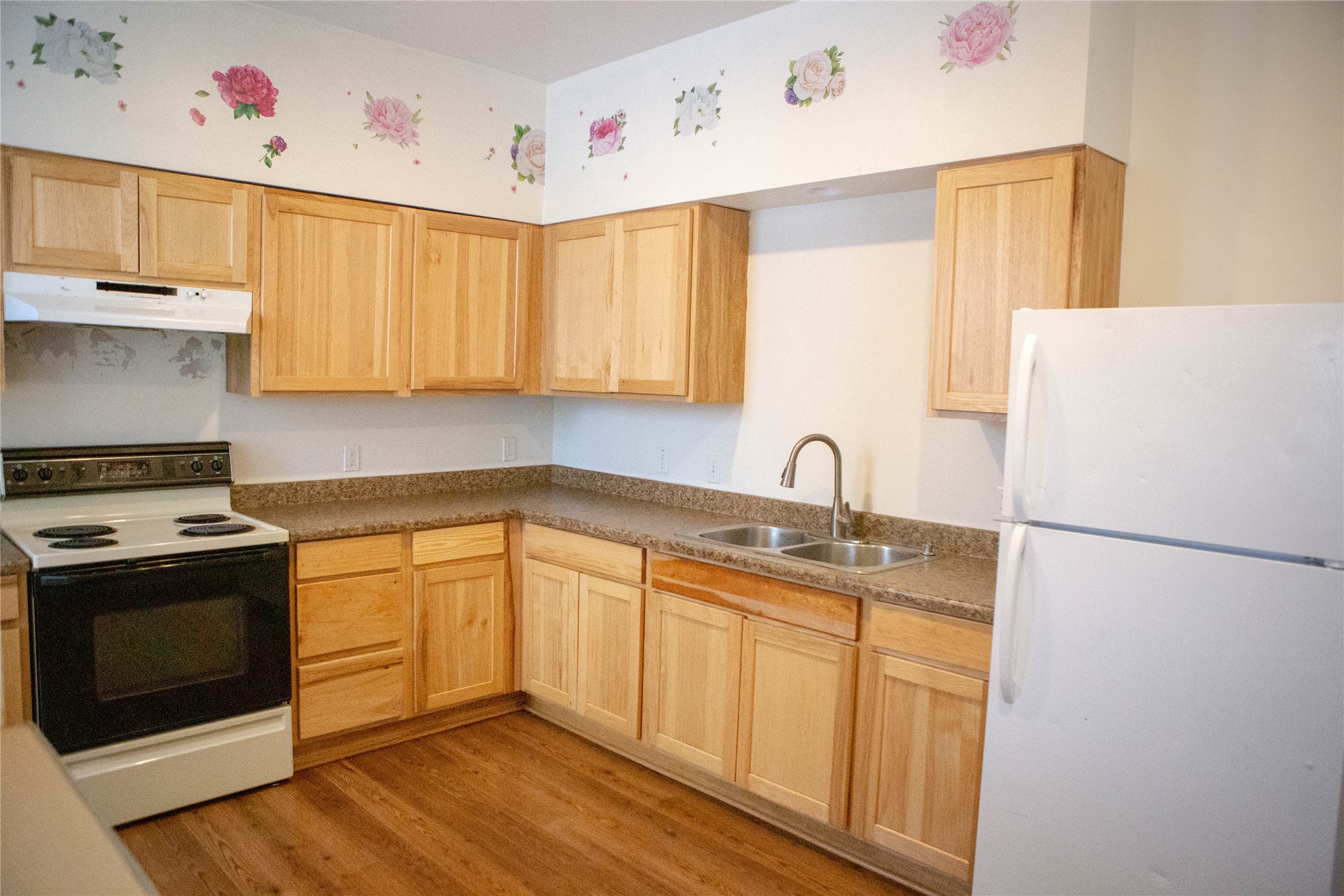 608-610 7th Street N Property Photo 33
