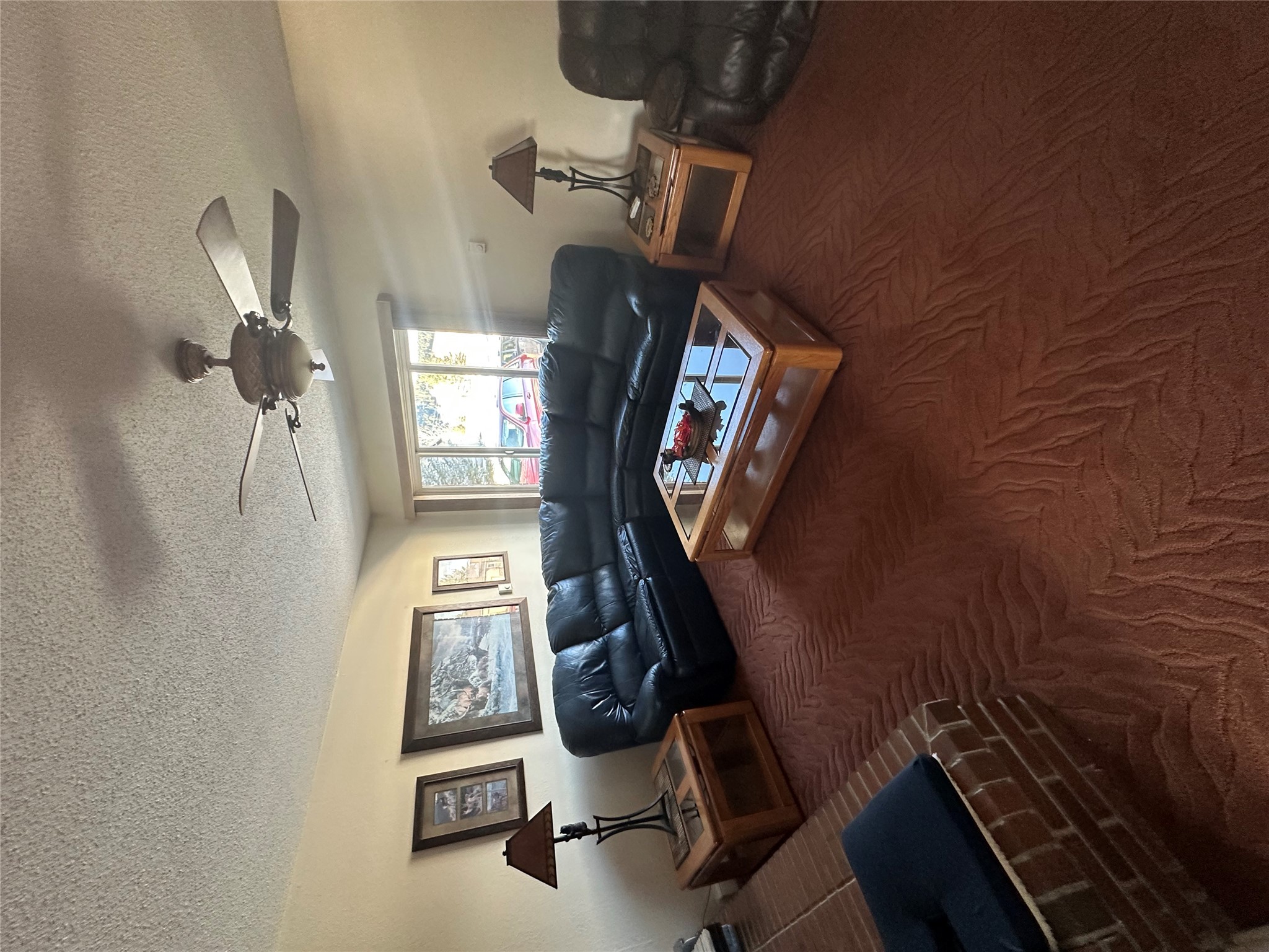 129 Shirley Way Property Photo 5