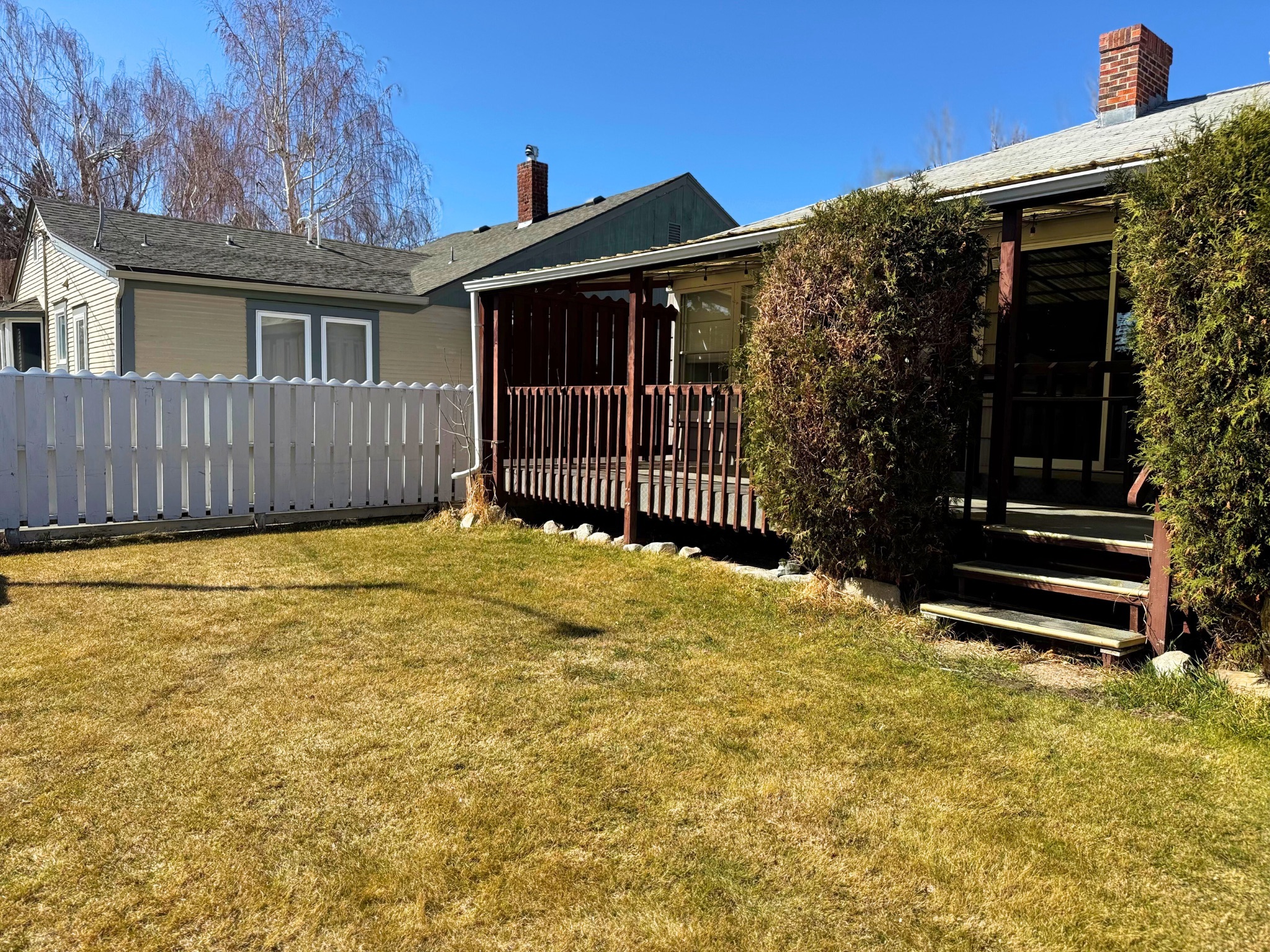 916 Missouri Avenue Property Photo 4