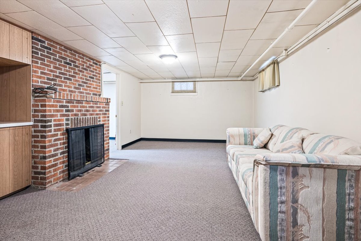 916 Missouri Avenue Property Photo 32