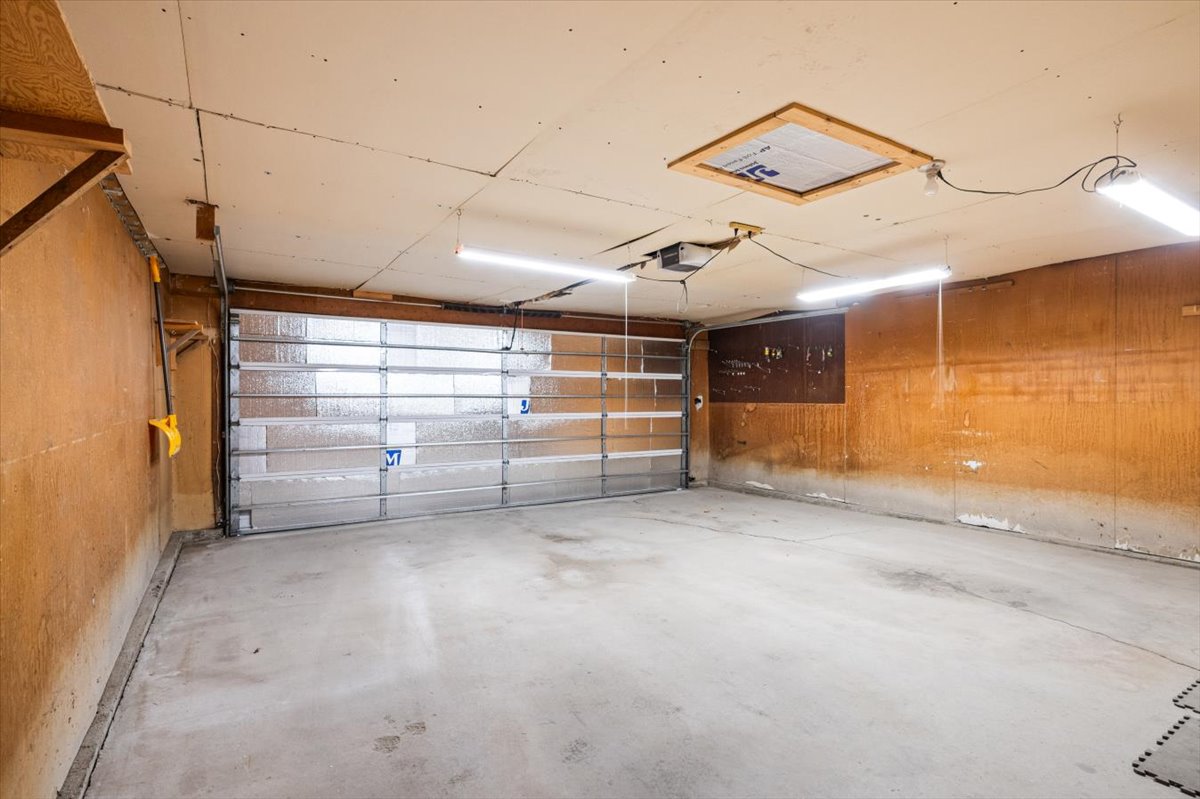 916 Missouri Avenue Property Photo 35