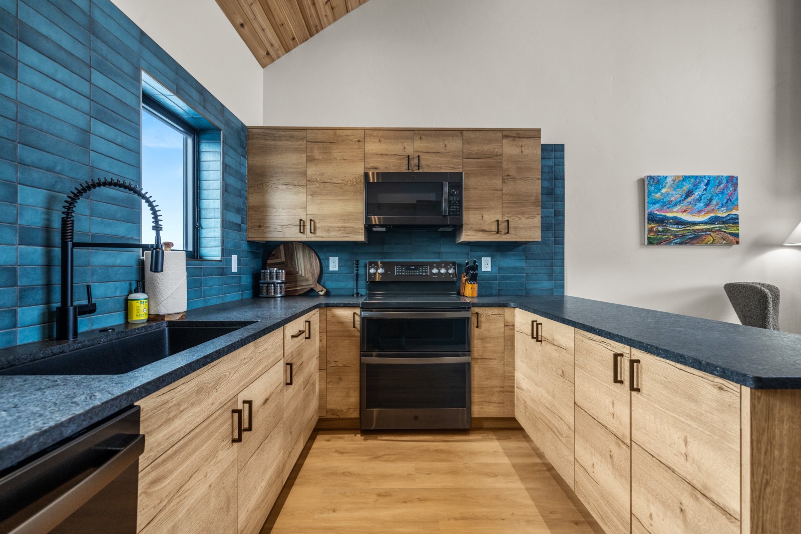 104 Obrien Avenue C Property Photo 12