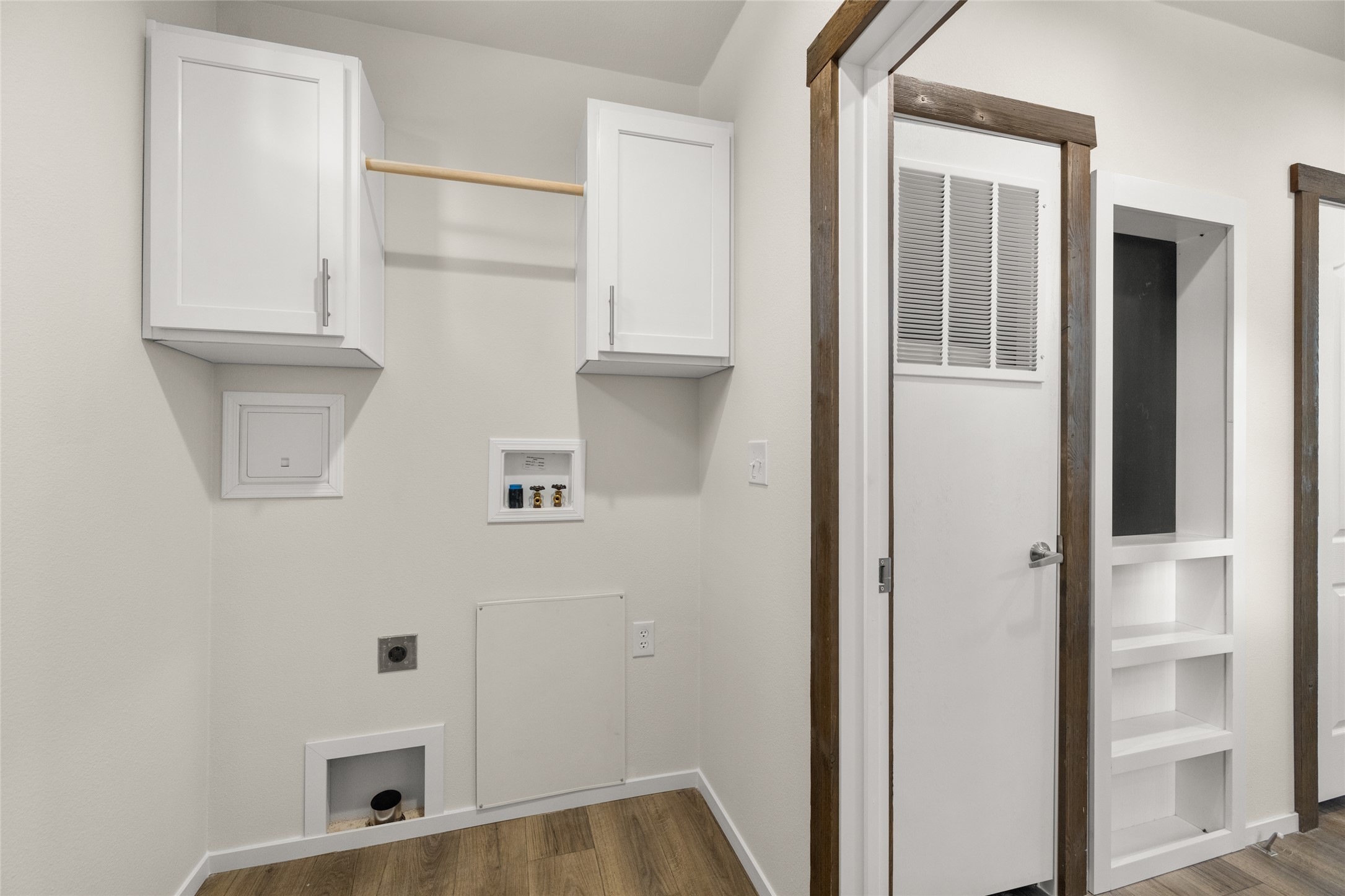 Nhn Starling Drive Property Photo 34