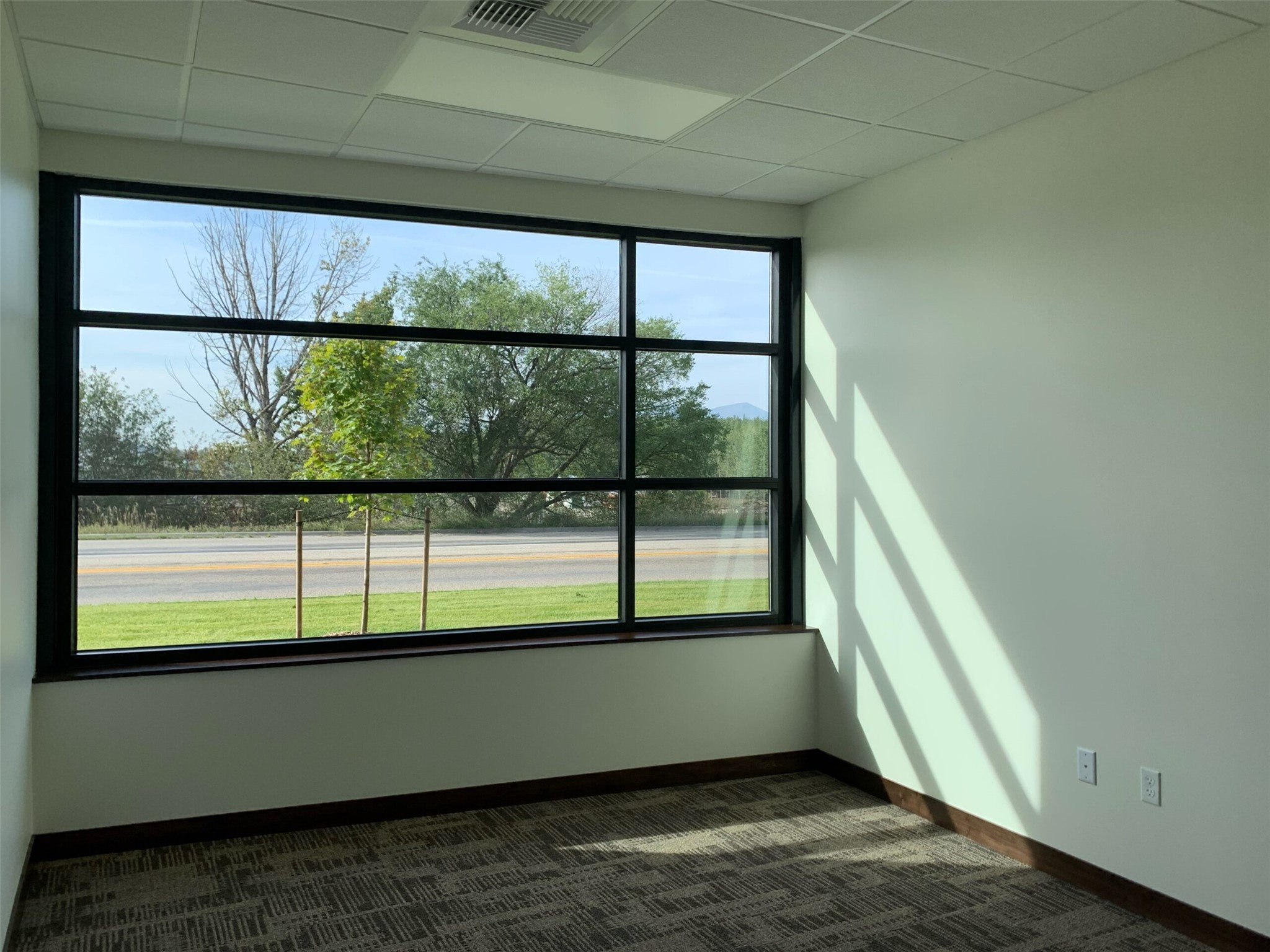 3760 Mullan Road B Property Photo 8