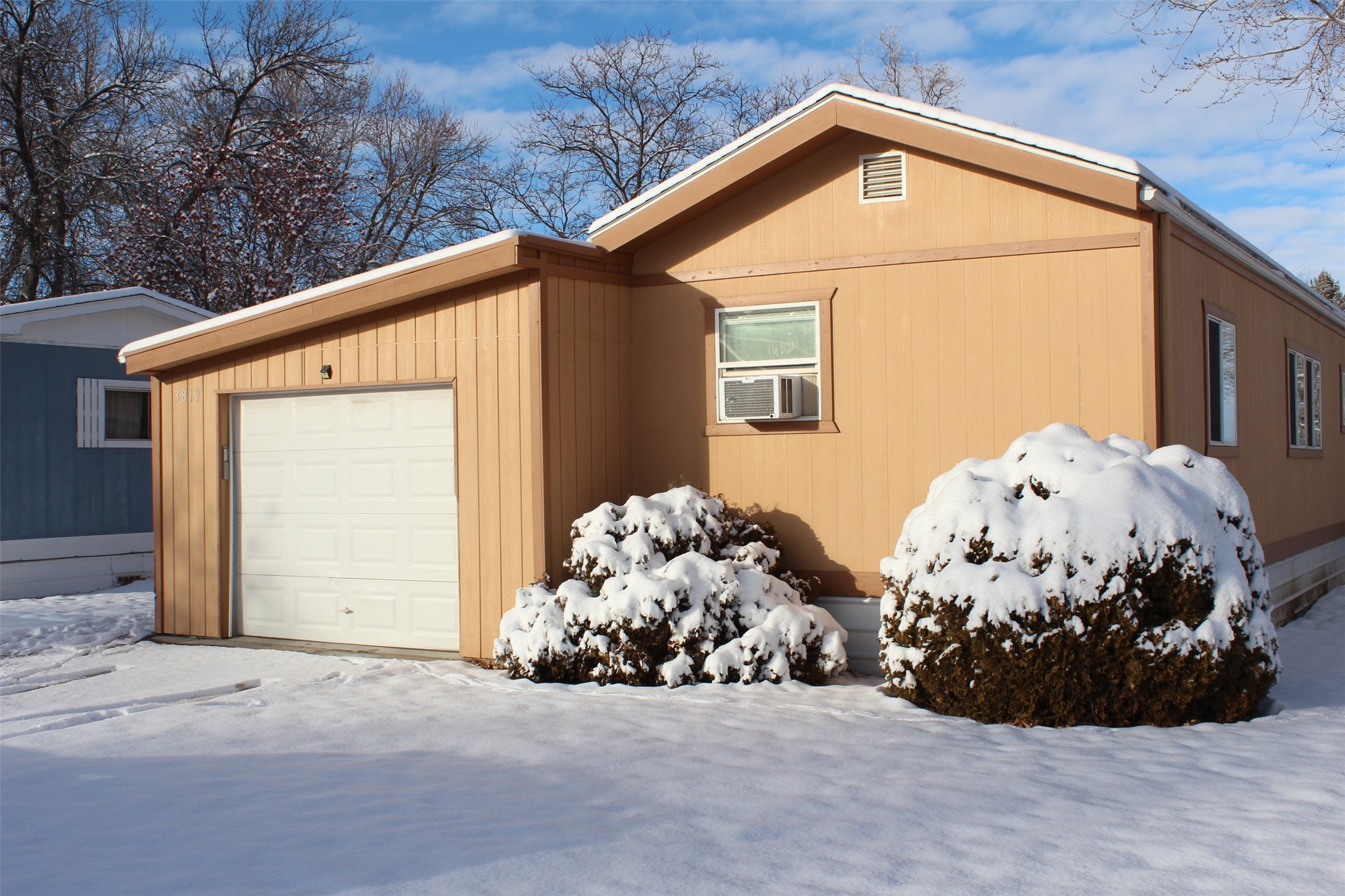 3819 Poker Flats Road Property Photo 1