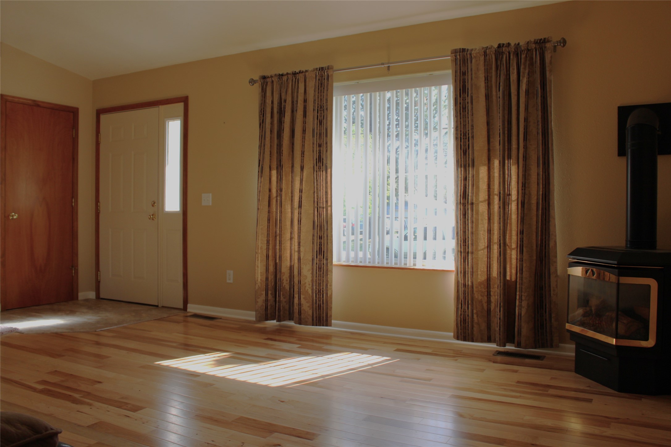 15 Sully Road Property Photo 4