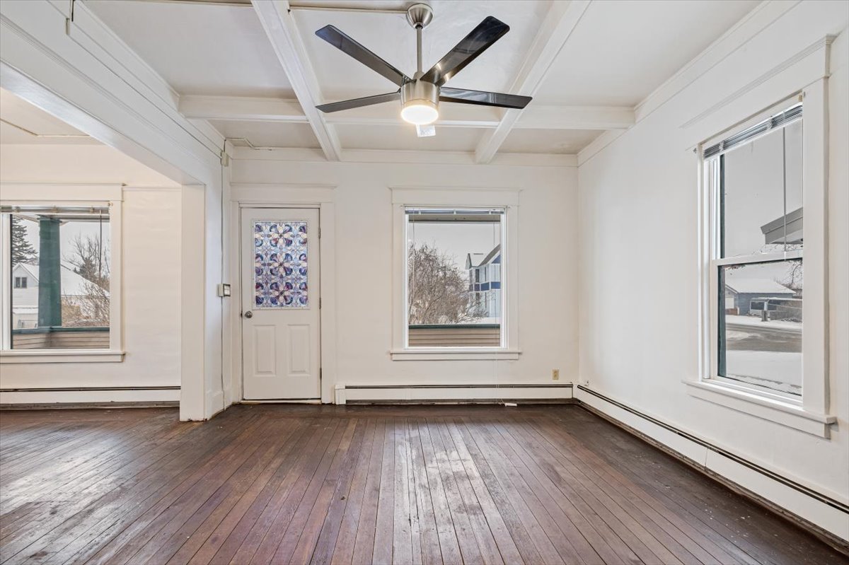 105 Fourth Street Property Photo 6