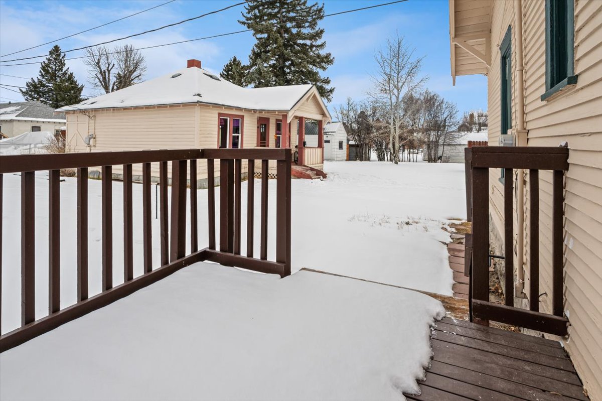 105 Fourth Street Property Photo 22