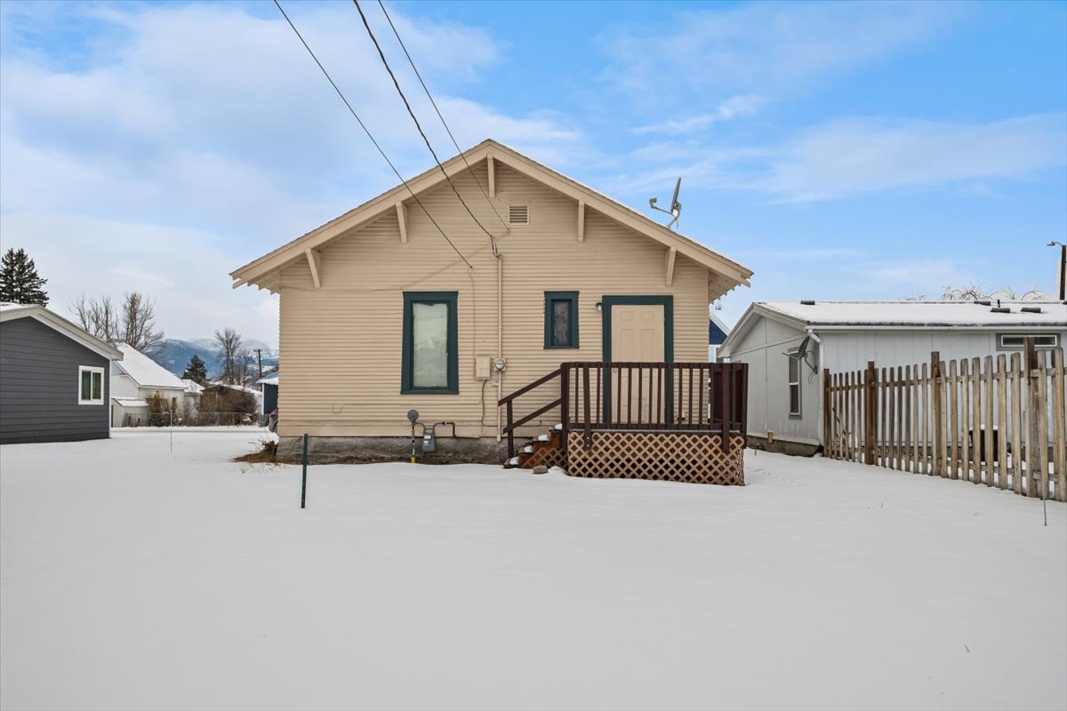 105 Fourth Street Property Photo 24