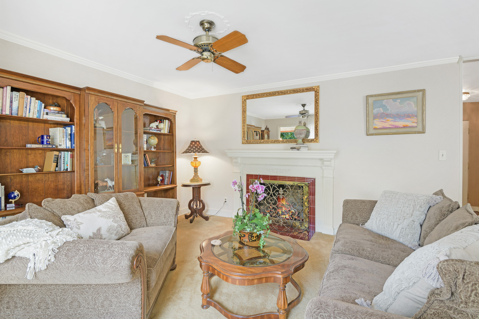 1616 Greenough Drive W Property Photo 10