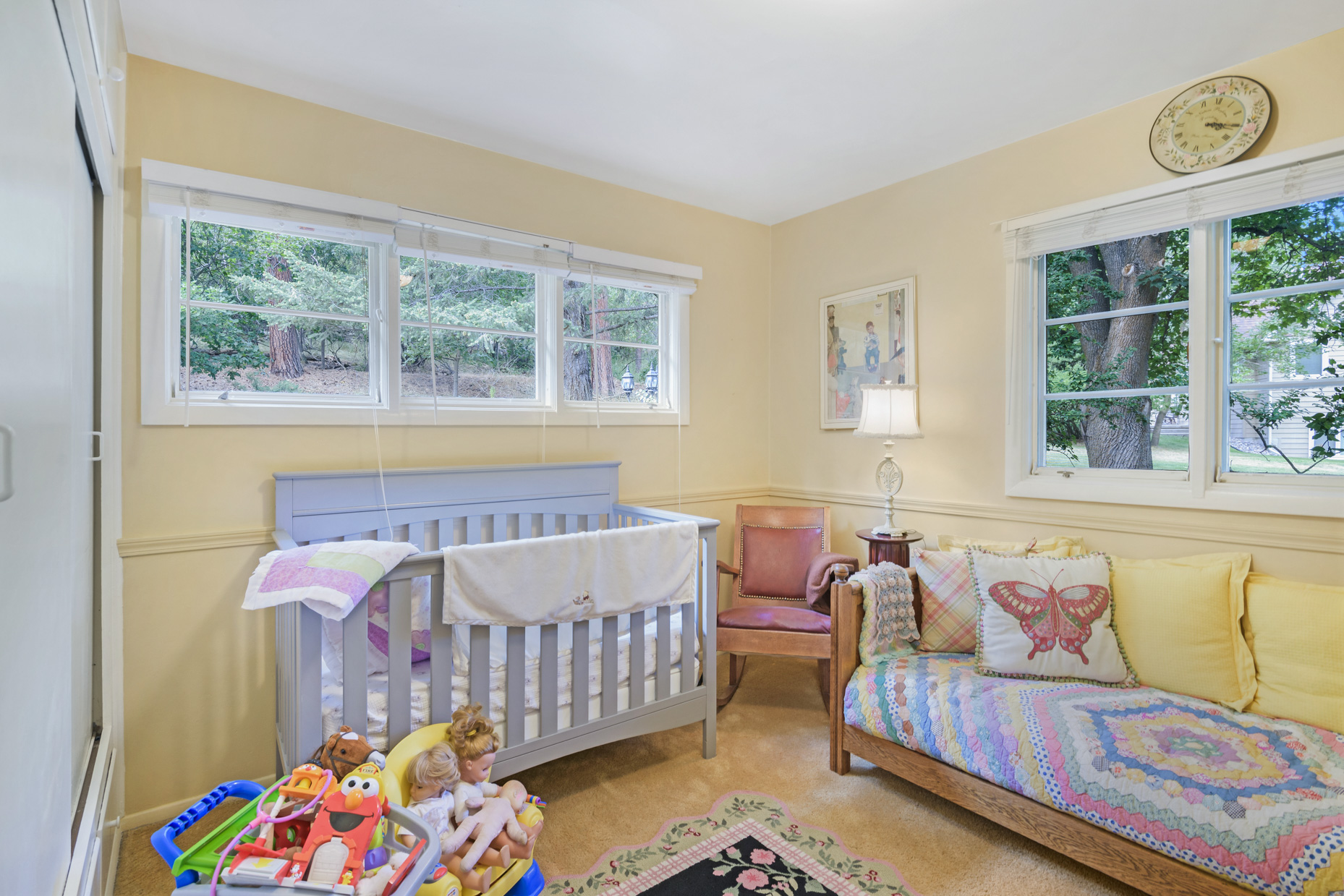 1616 Greenough Drive W Property Photo 34