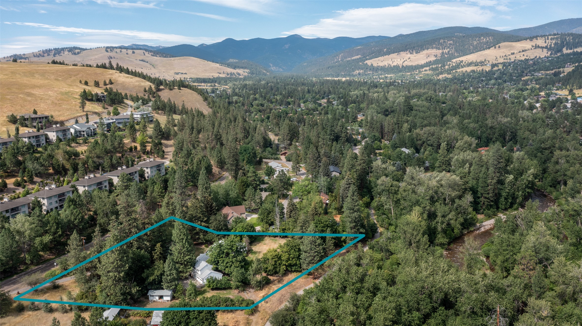 1616 Greenough Drive W Property Photo 44