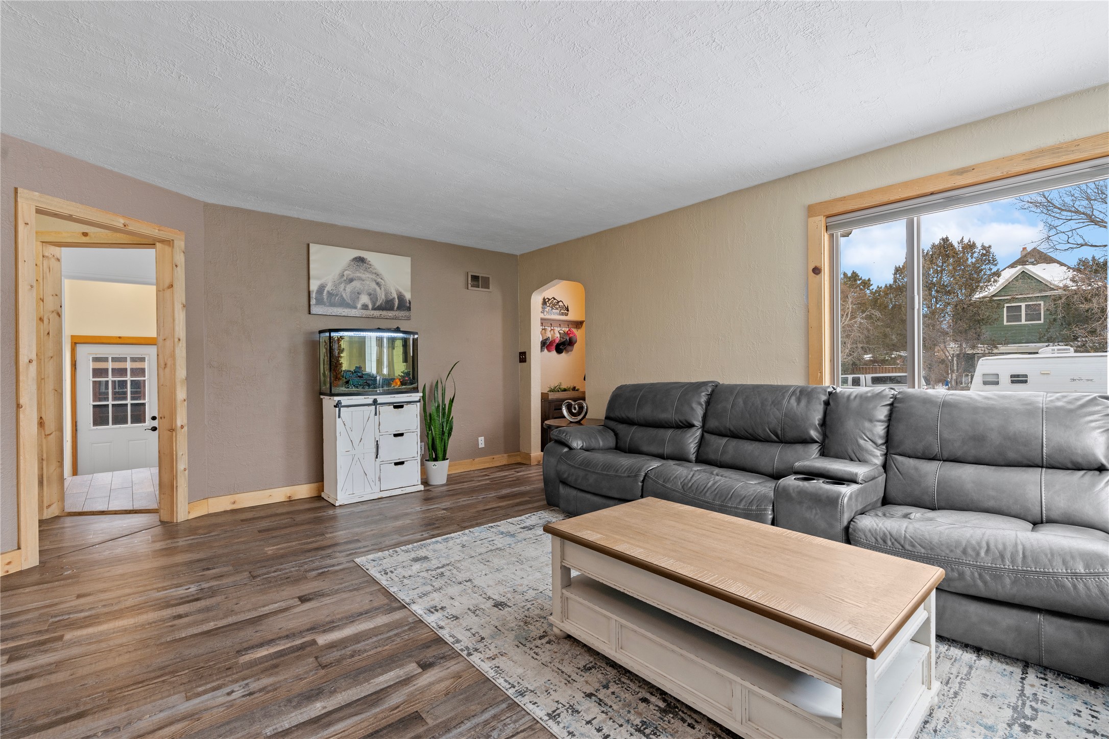 207 N Walnut Street Property Photo 10
