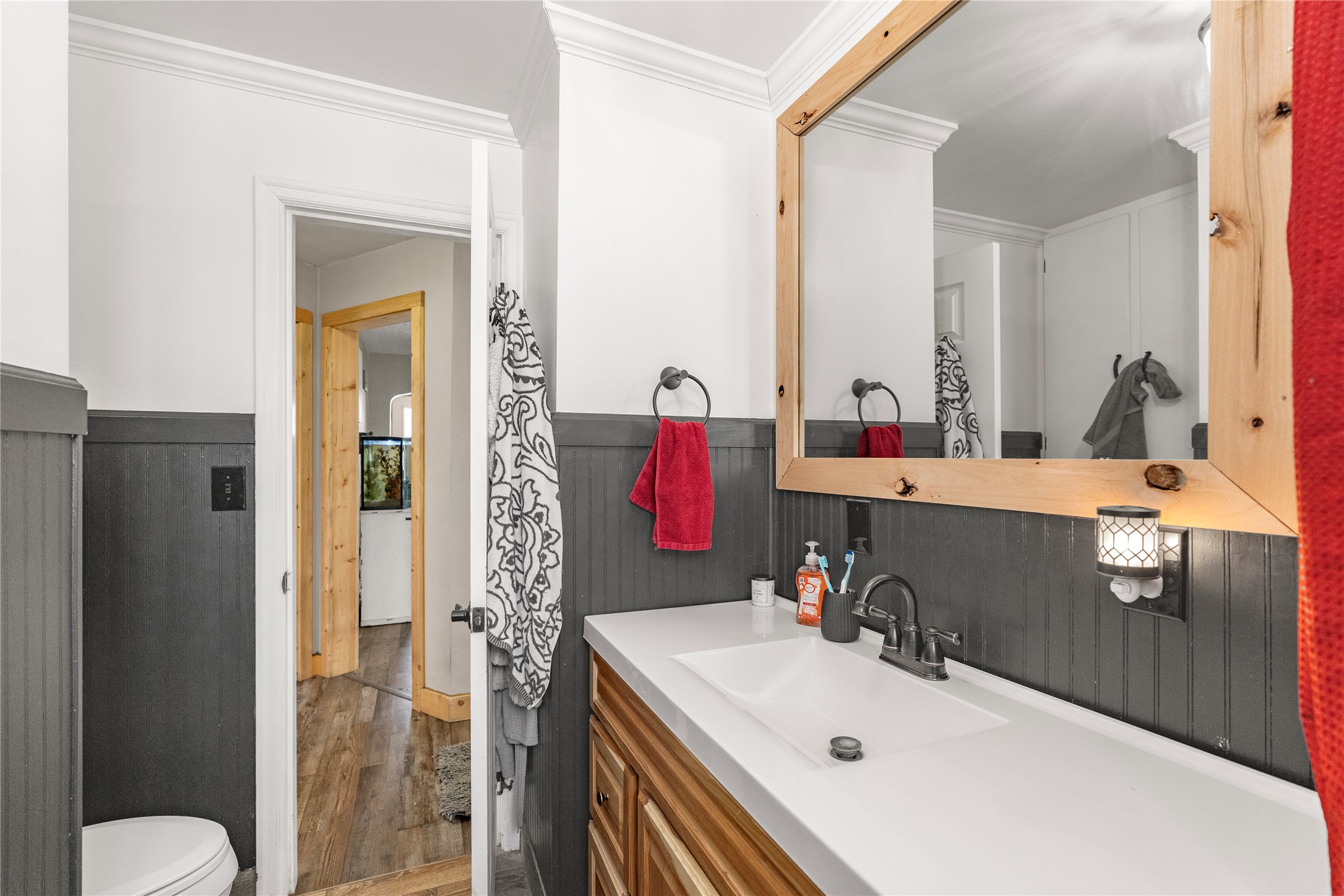 207 N Walnut Street Property Photo 17