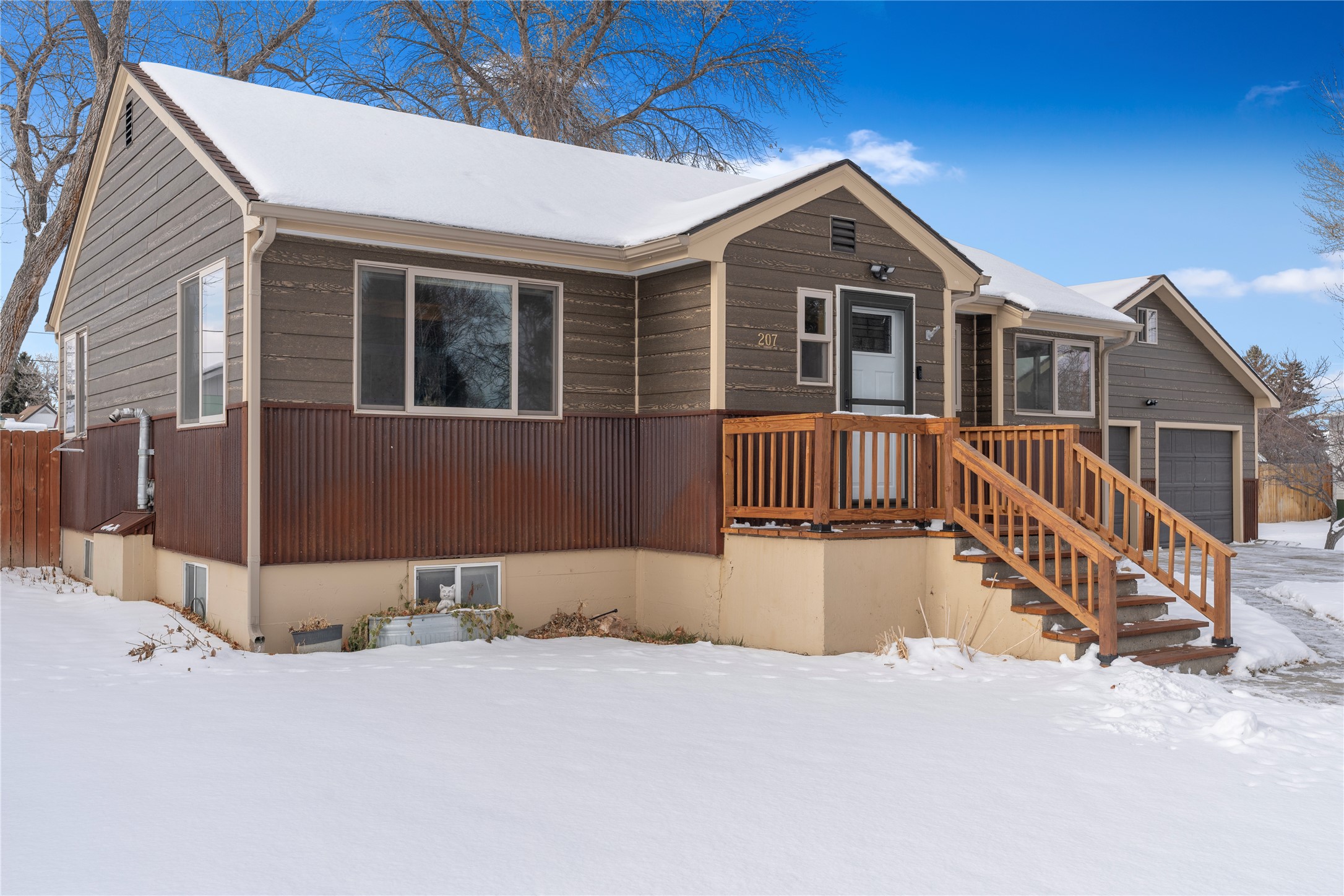 207 N Walnut Street Property Photo 43
