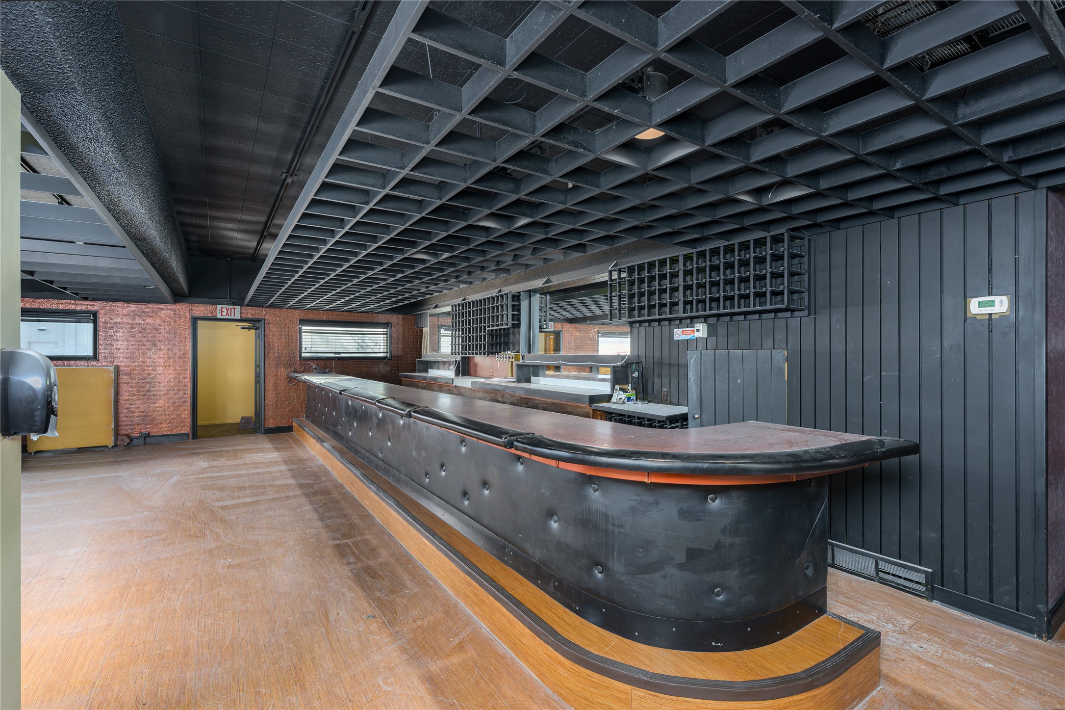 1300 E Commercial Avenue Property Photo 7