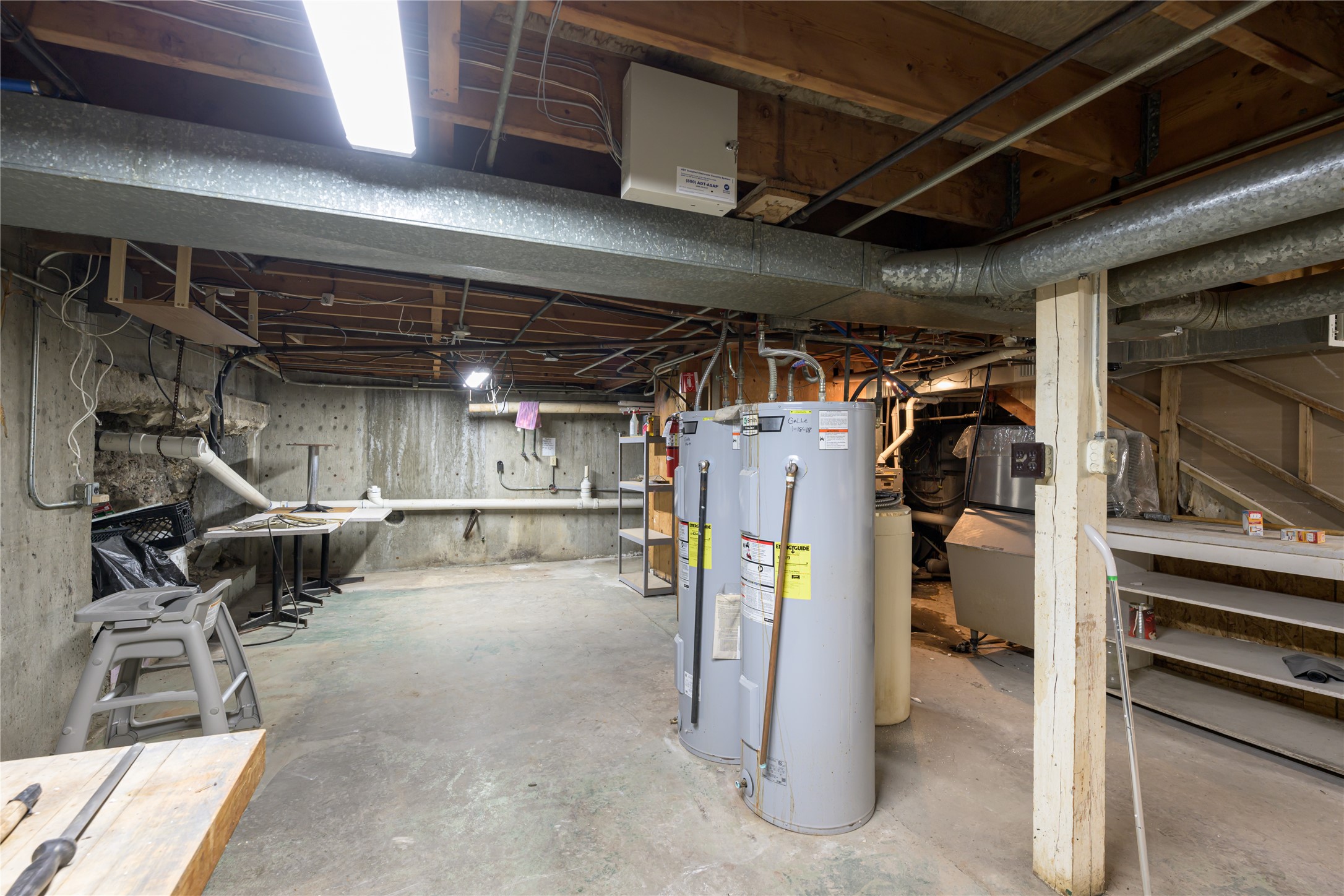 1300 E Commercial Avenue Property Photo 24