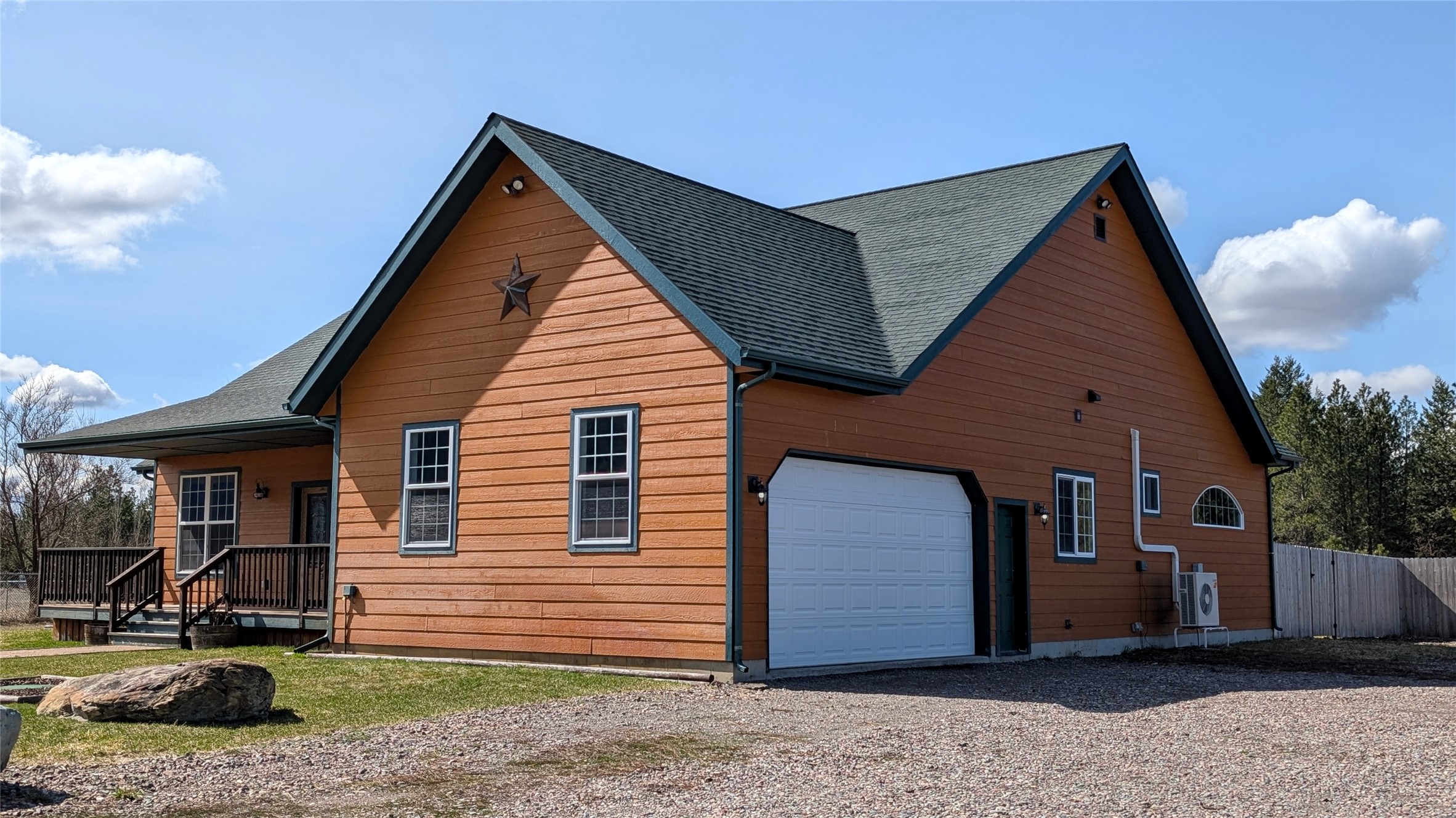 926 Jensen Road Property Photo 16