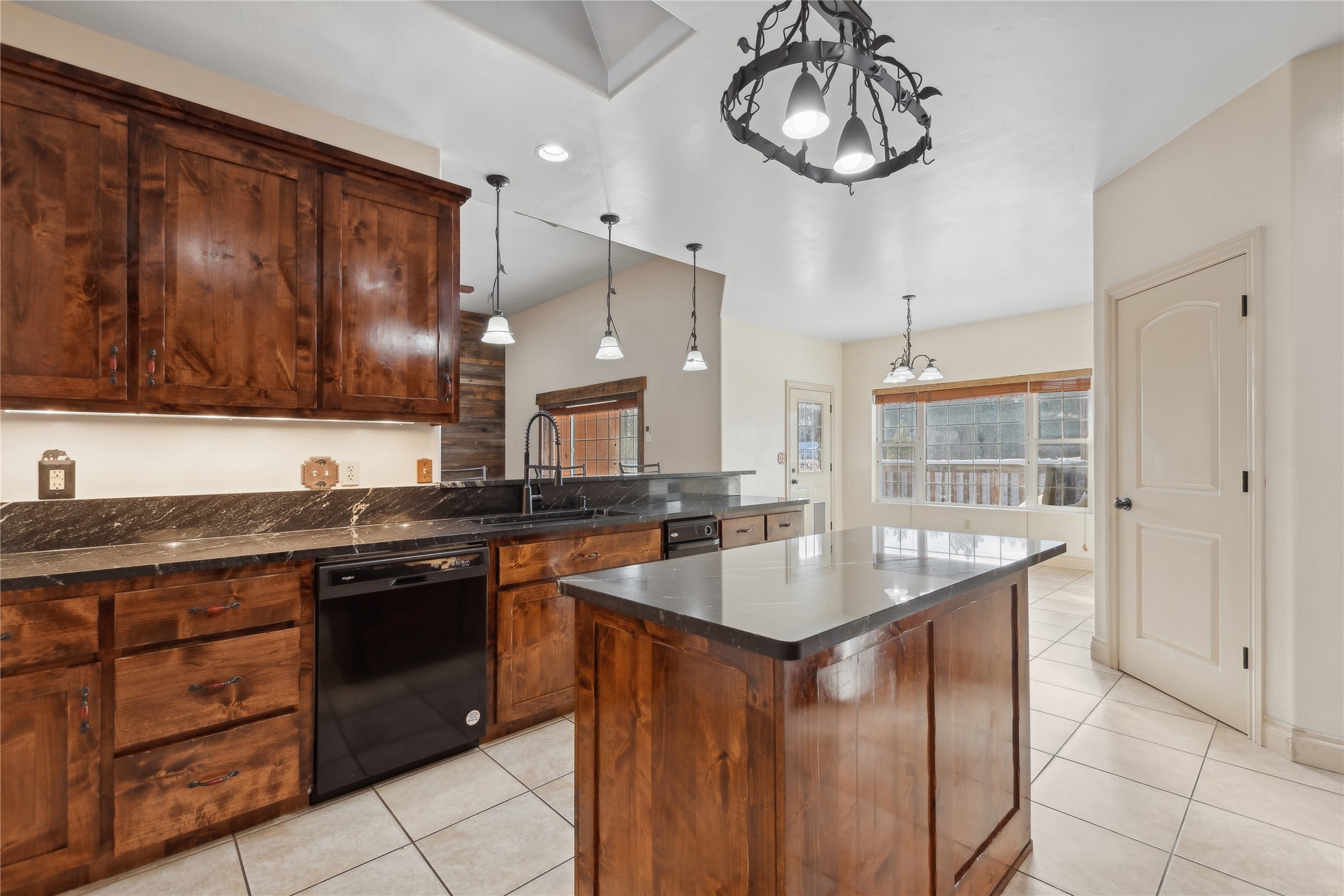 926 Jensen Road Property Photo 37