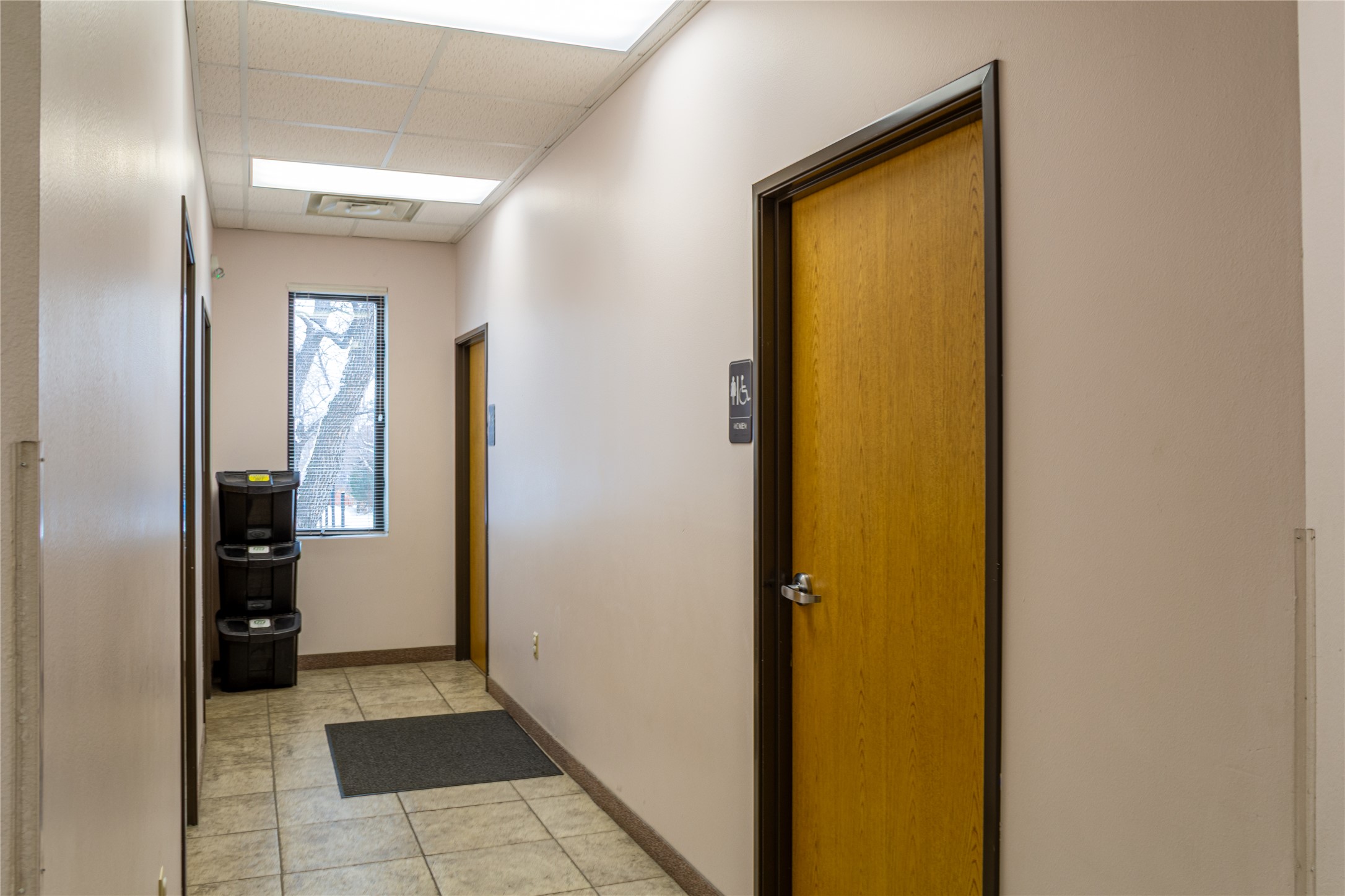 535 N Ewing Street Property Photo 17