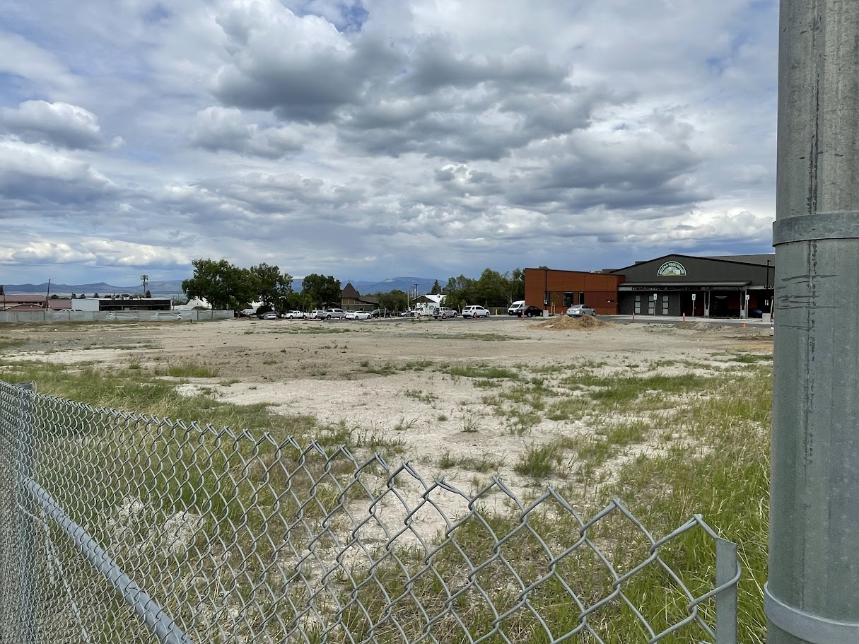 1311 N Montana Avenue Property Photo 3