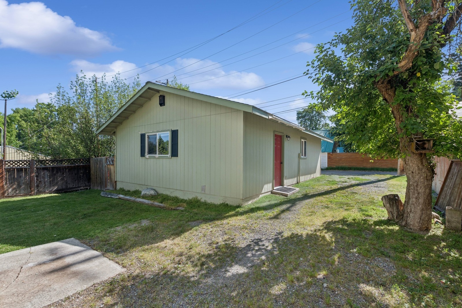 633 Kalispell Avenue Property Photo 9