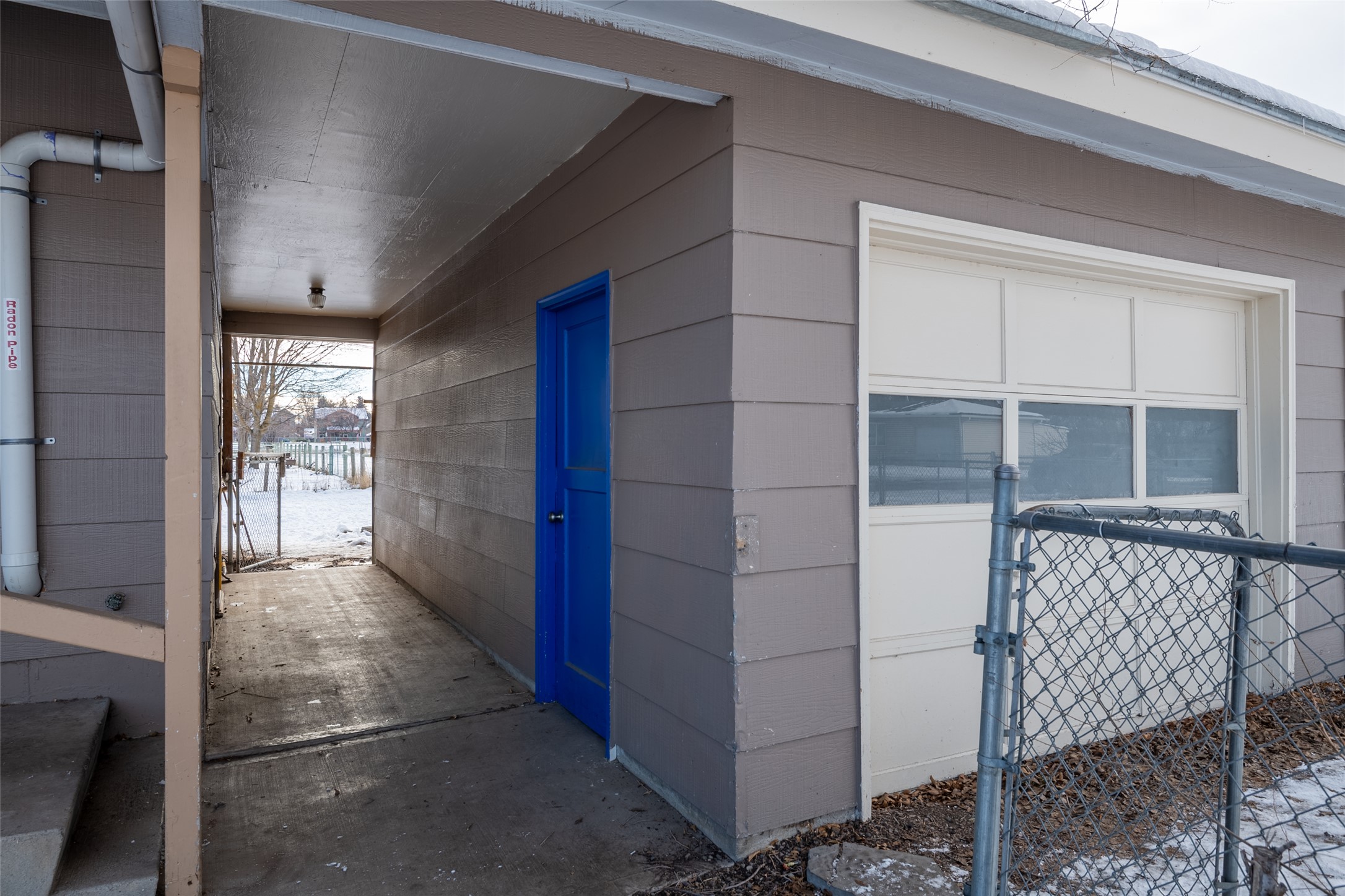 2413/2415 Wyoming Street Property Photo 5