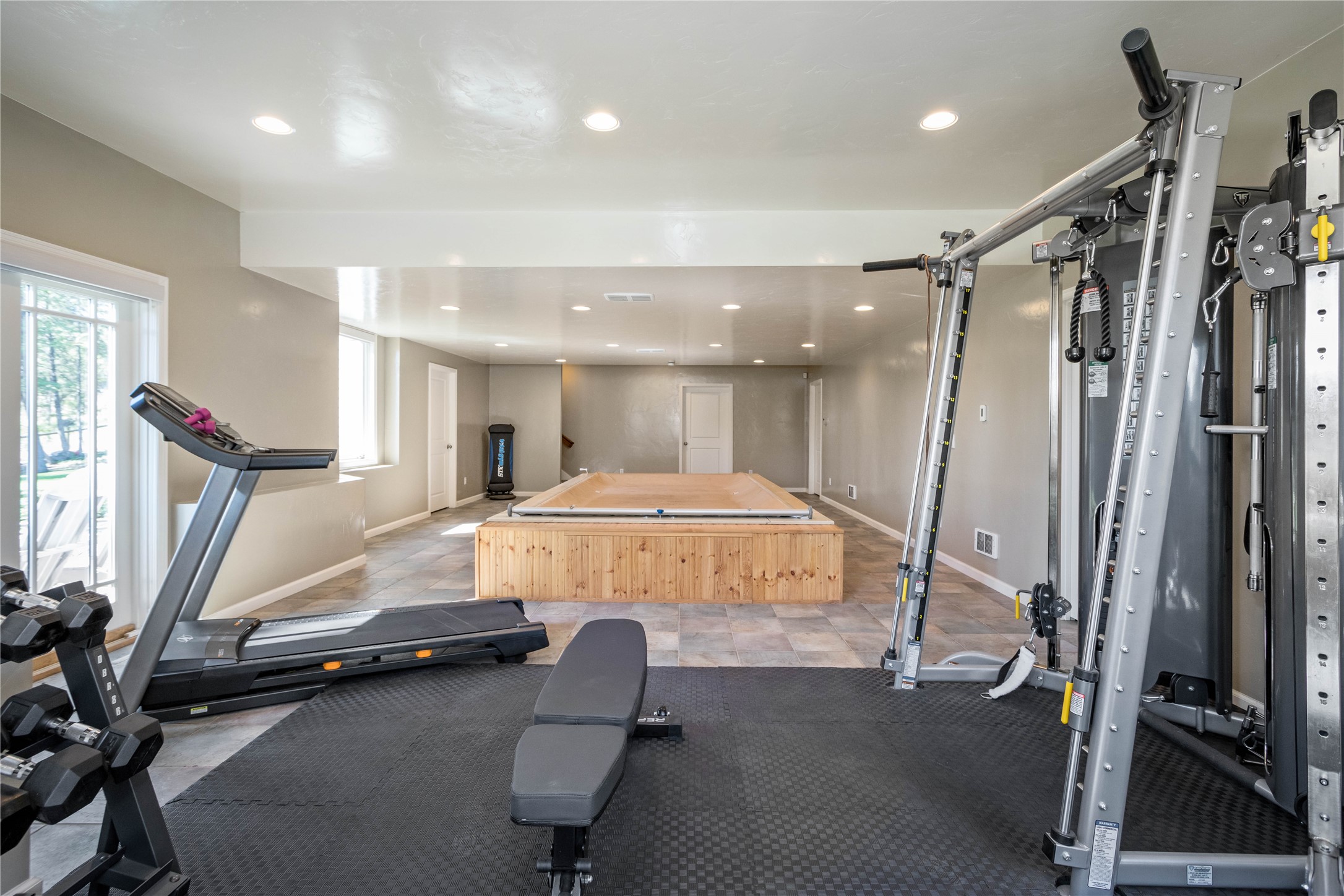 100 Sunrise Court Property Photo 31