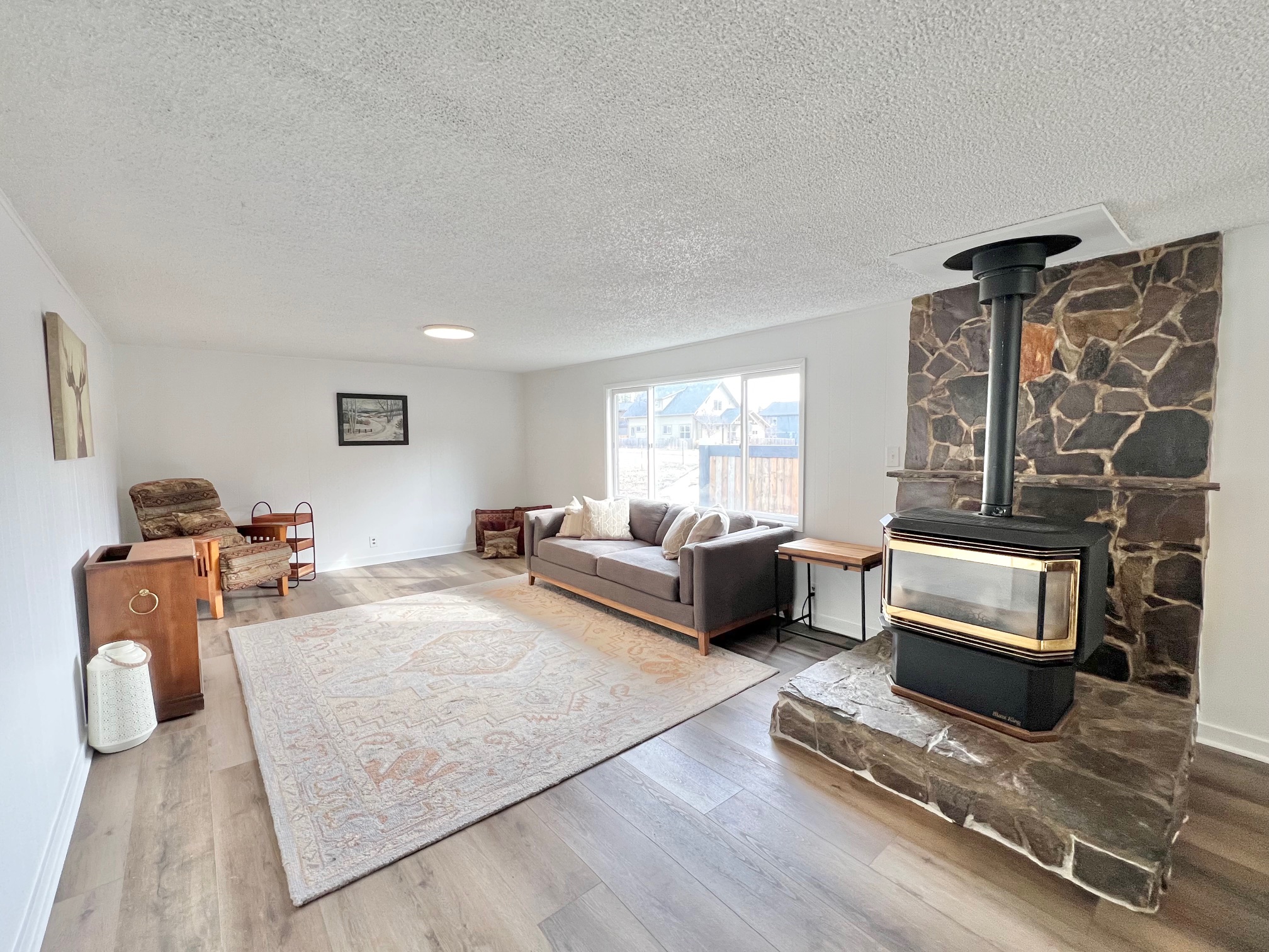755 Salmon Run Property Photo 10