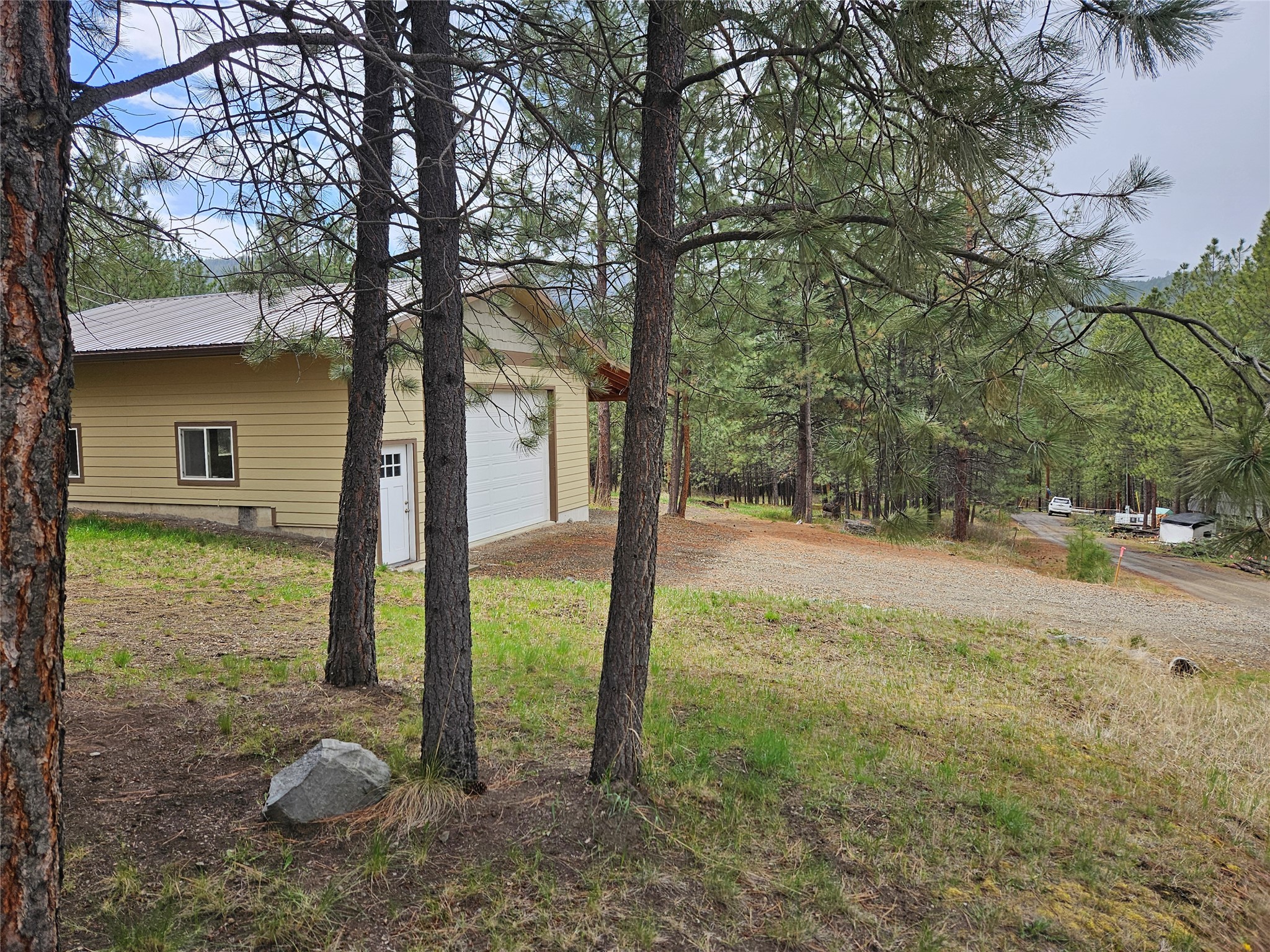 3 Skunk Alley Lane Property Photo 2