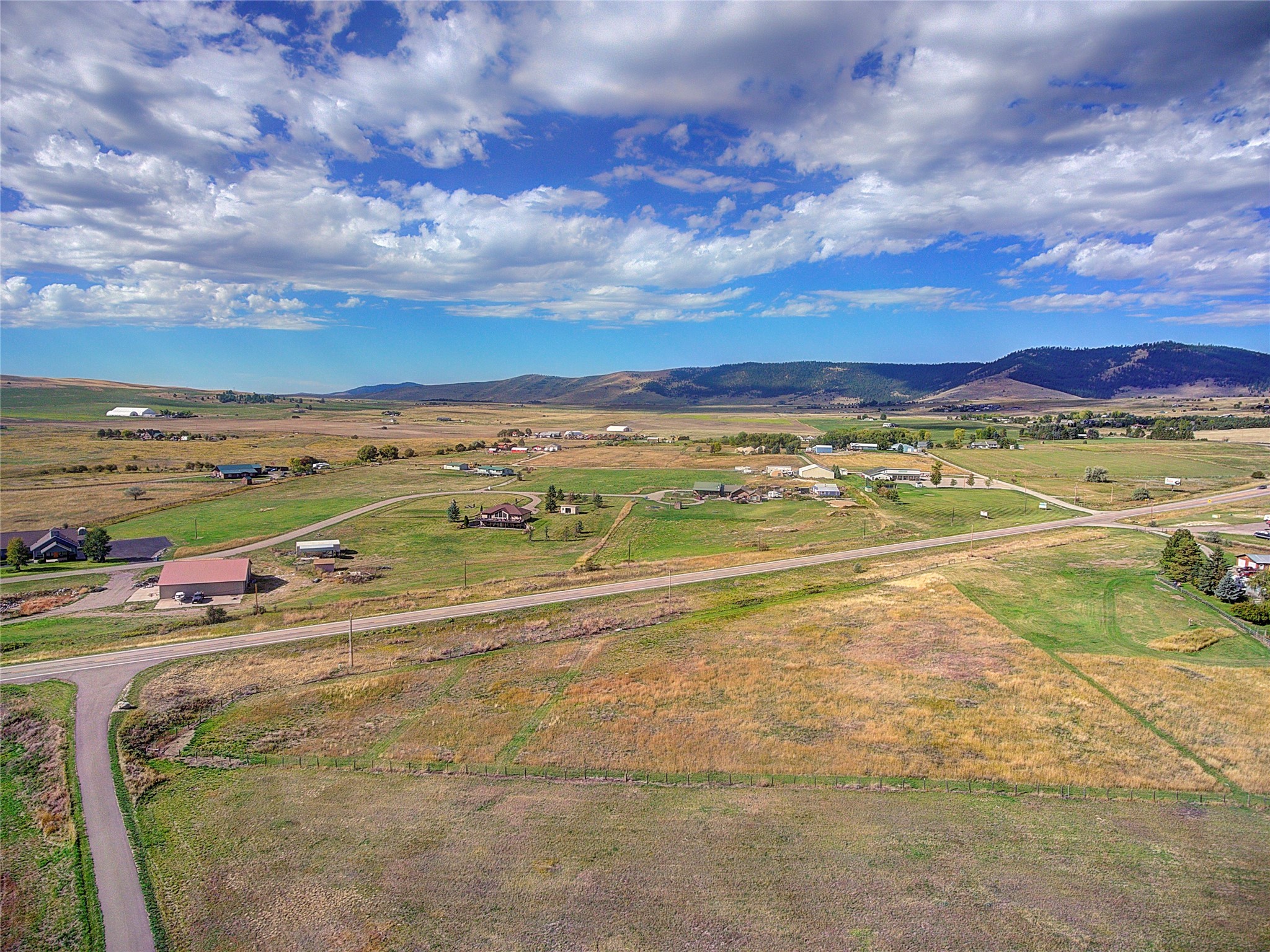 46041 Us Highway 93 Property Photo 11