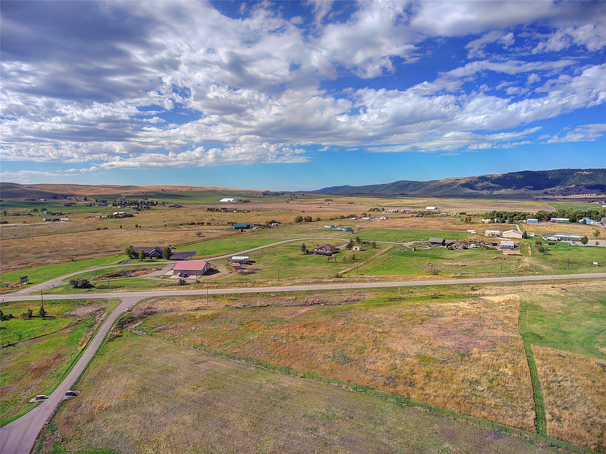 46041 Us Highway 93 Property Photo 12