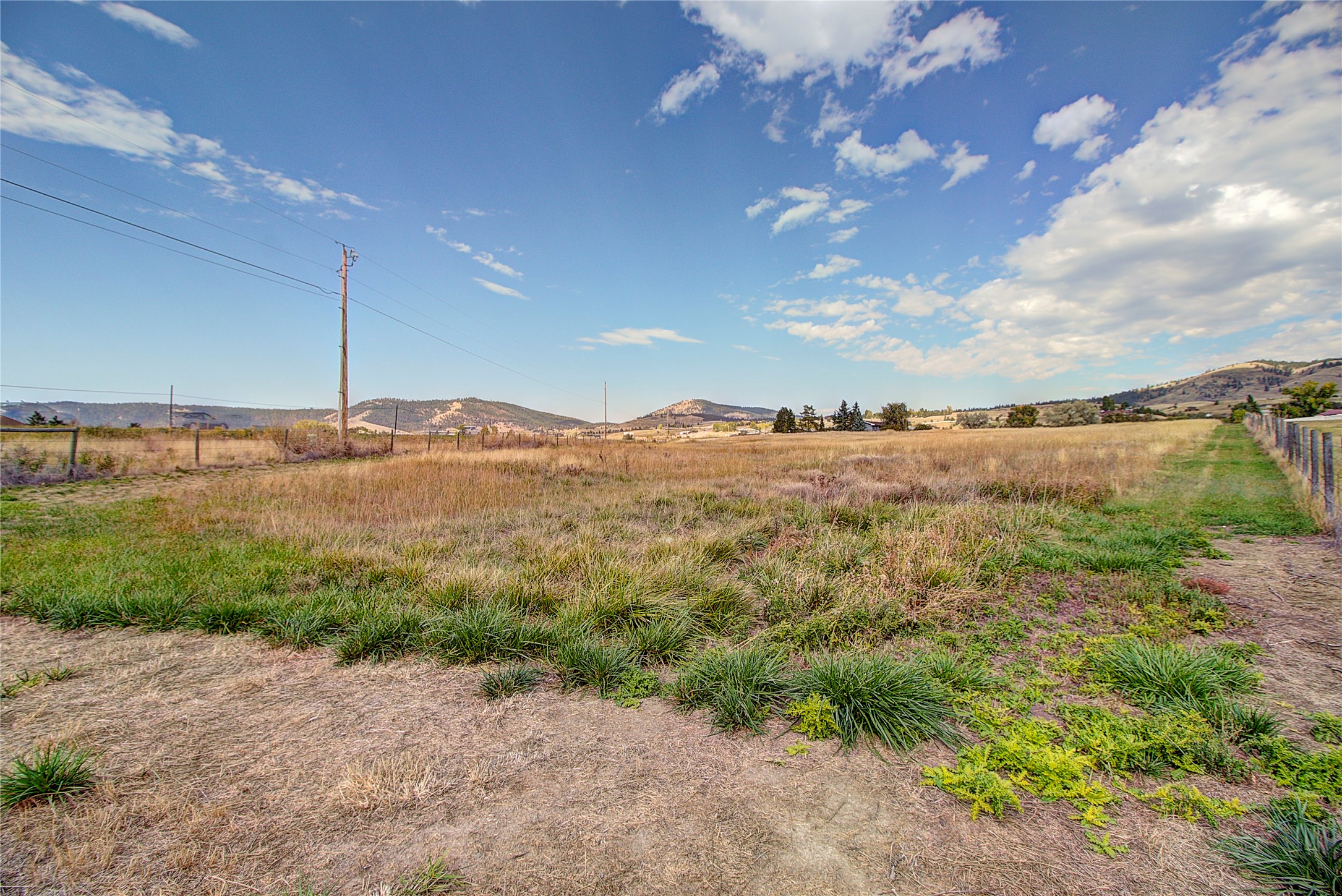 46041 Us Highway 93 Property Photo 25
