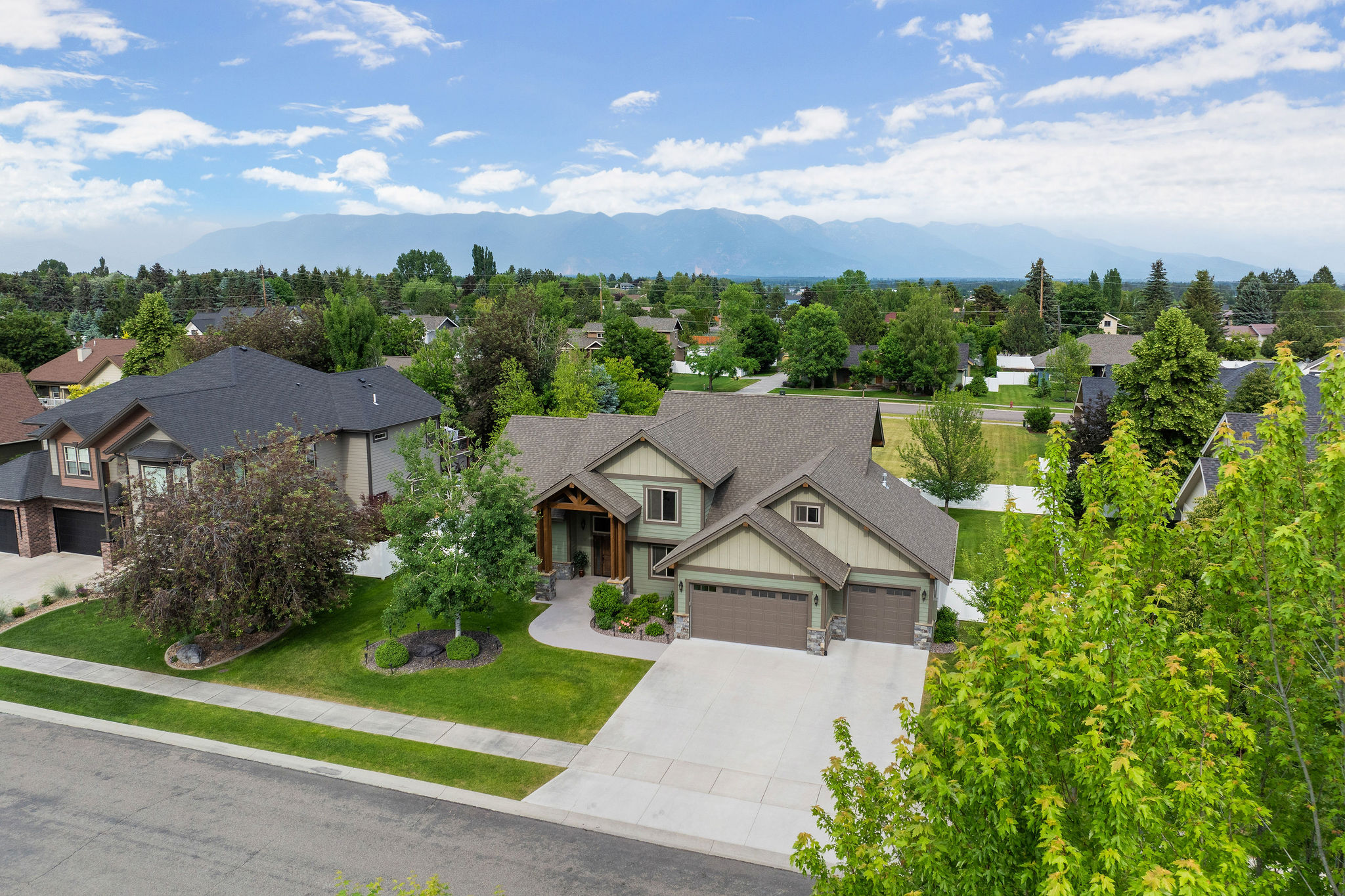 11 White Bark Lane Property Photo