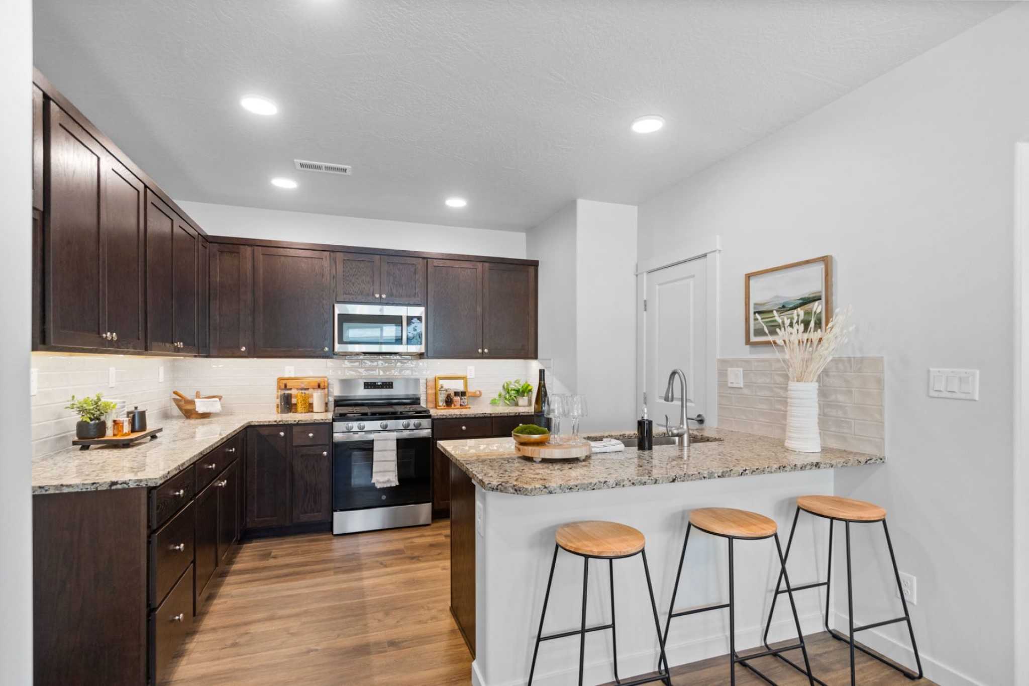 5843 Horn Road Property Photo 10