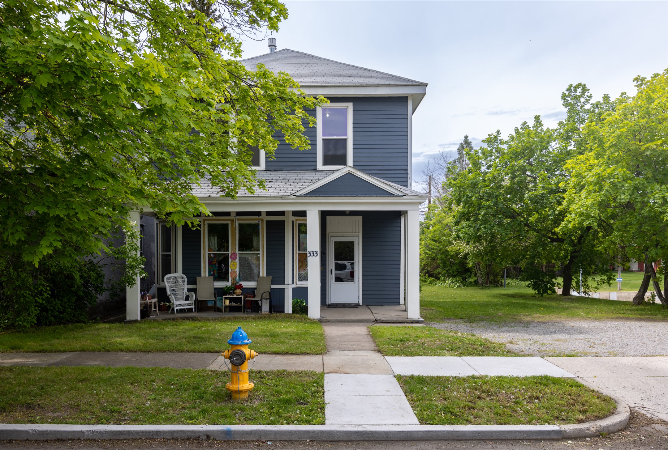 333 N 2nd Street W Property Photo 1
