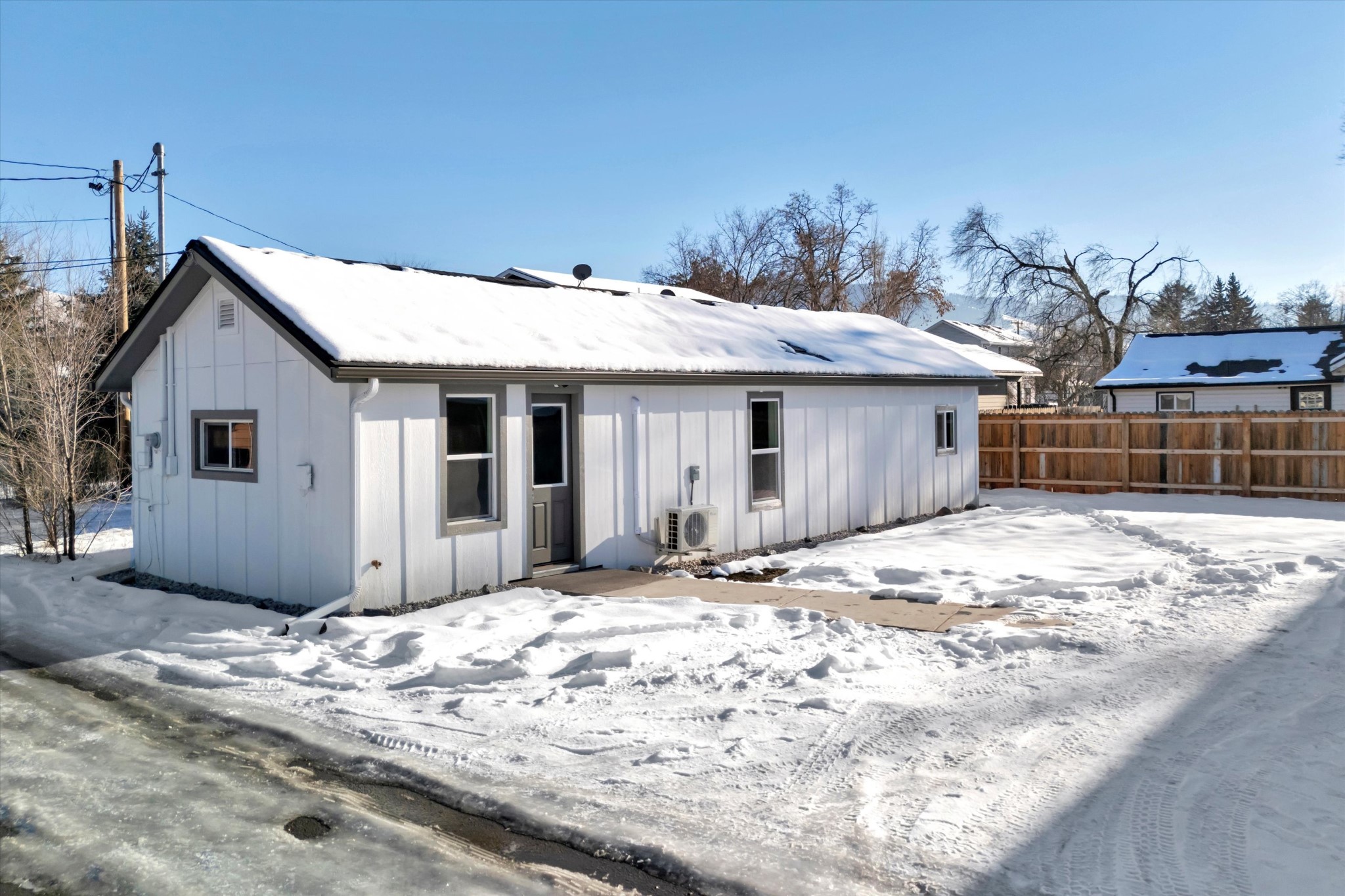 1938 S 13th Street W Property Photo 1