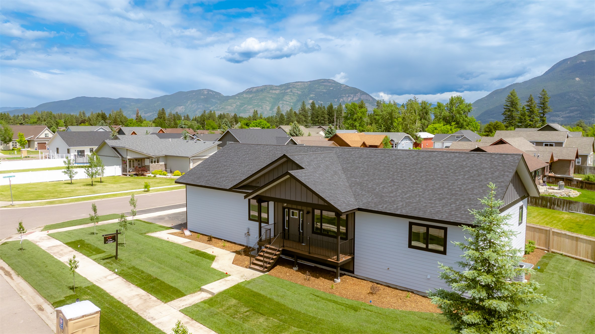 57 Hidden Cedar Loop Property Photo 1