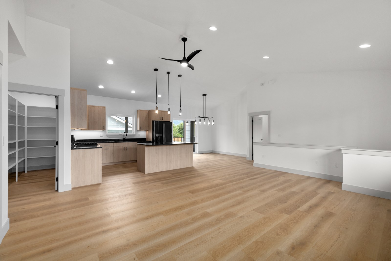 57 Hidden Cedar Loop Property Photo 7