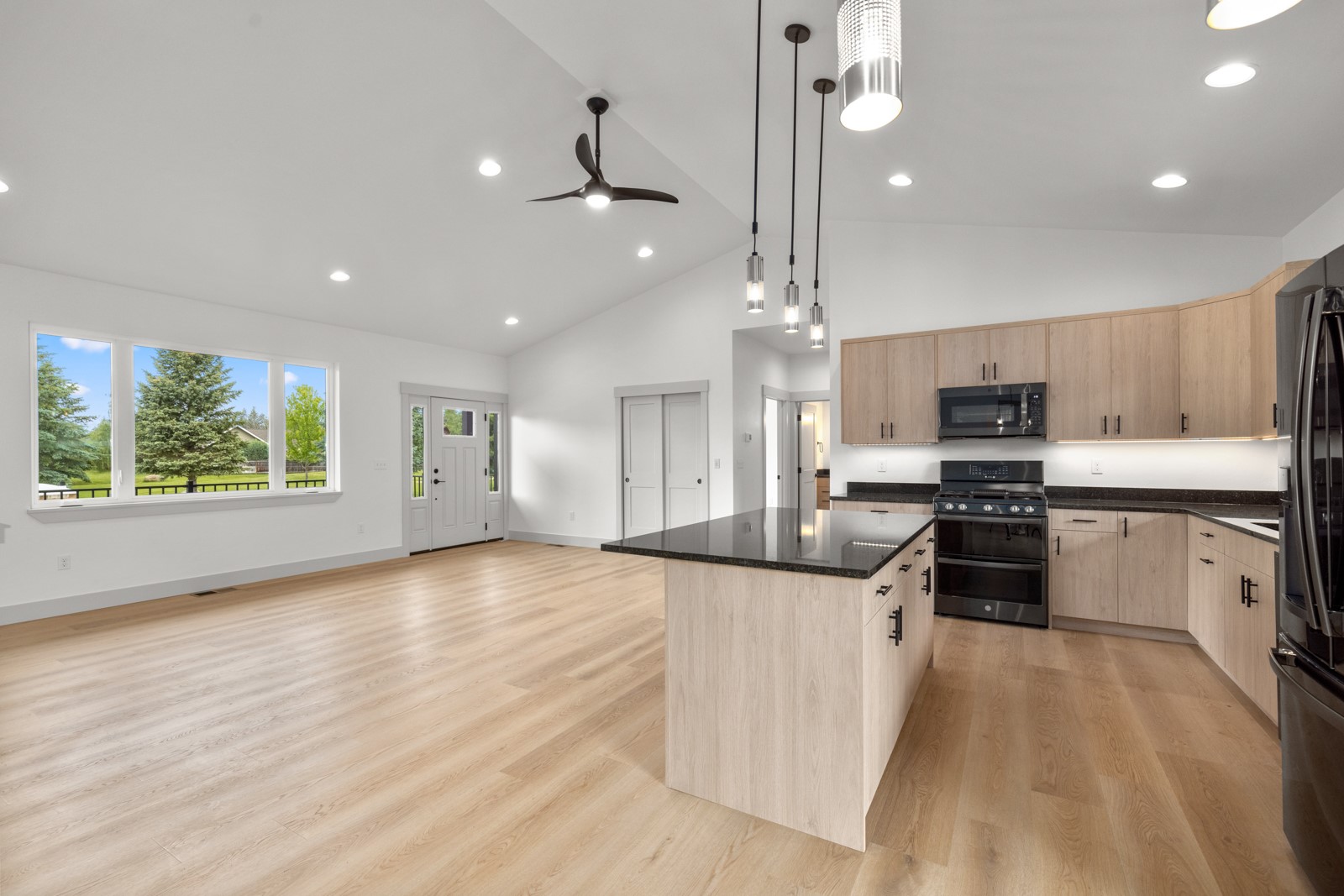 57 Hidden Cedar Loop Property Photo 13