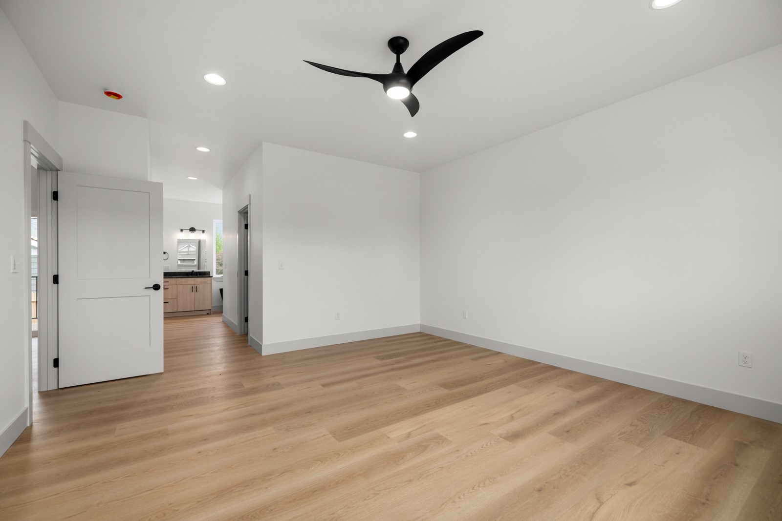 57 Hidden Cedar Loop Property Photo 21