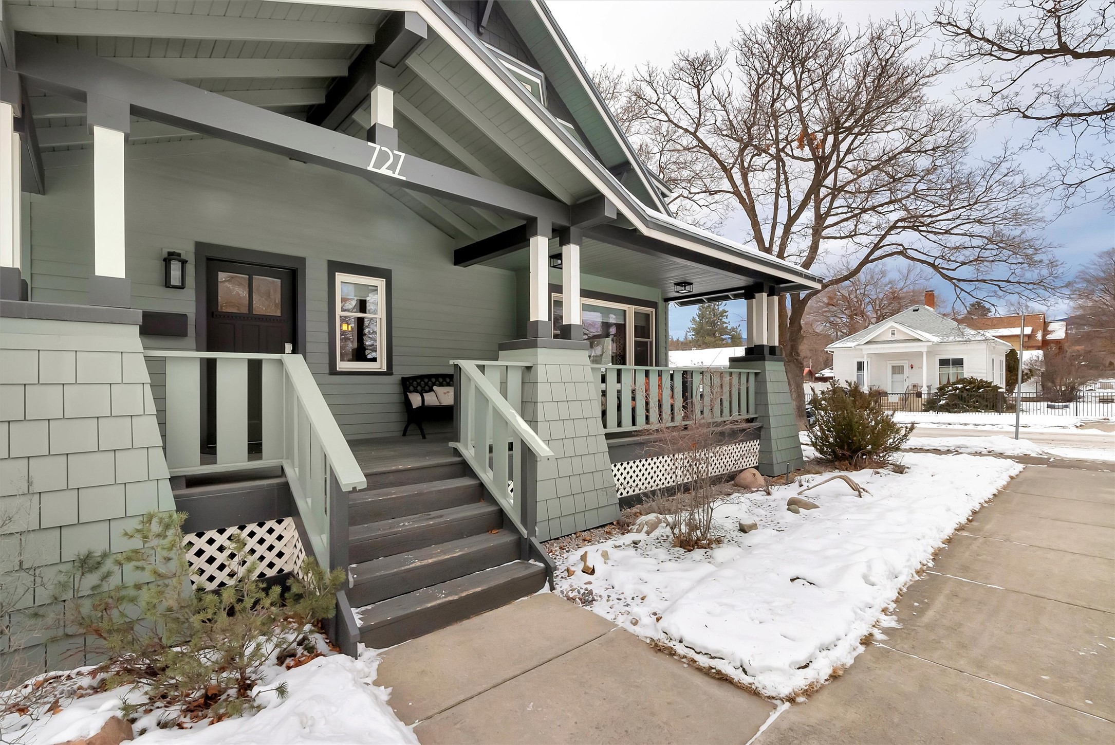 727 Jackson Street Property Photo 10